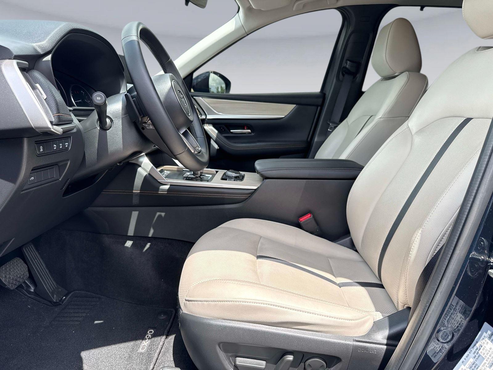 2025 Mazda CX-90 Preferred Package
