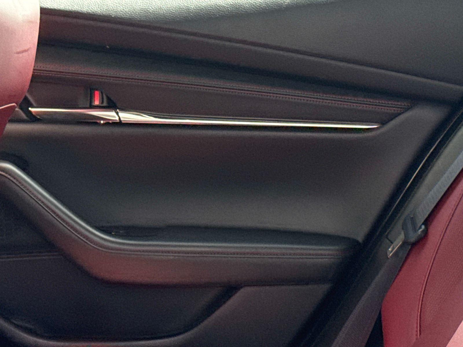 2026 Mazda Mazda3 Hatchback 2.5 S Carbon Edition
