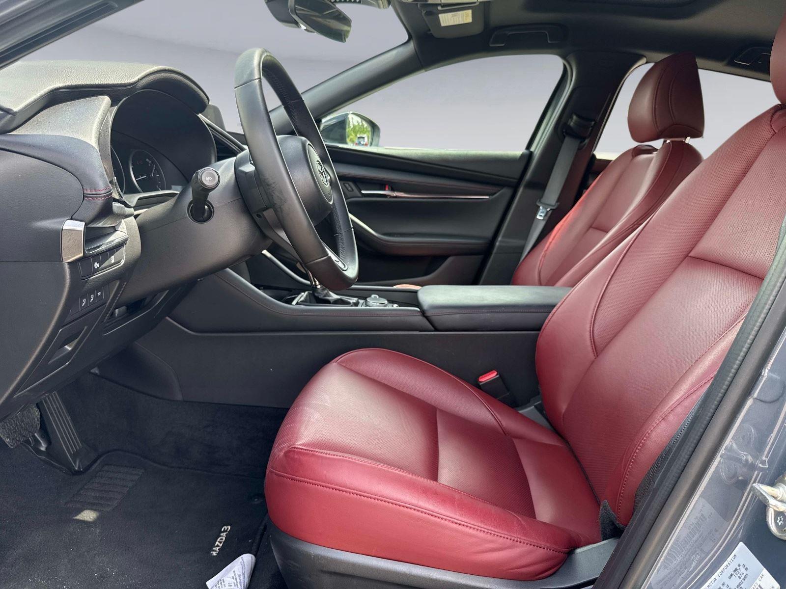 2026 Mazda Mazda3 Hatchback 2.5 S Carbon Edition