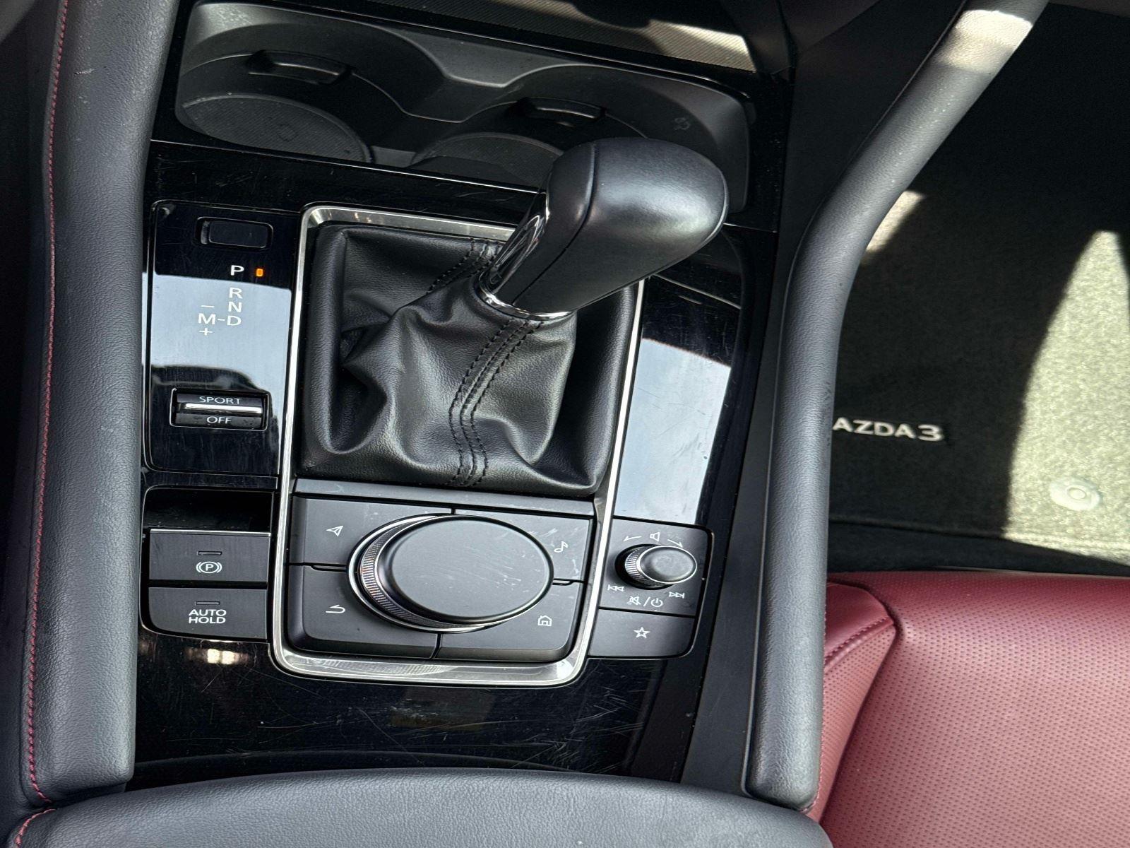 2026 Mazda Mazda3 Hatchback 2.5 S Carbon Edition