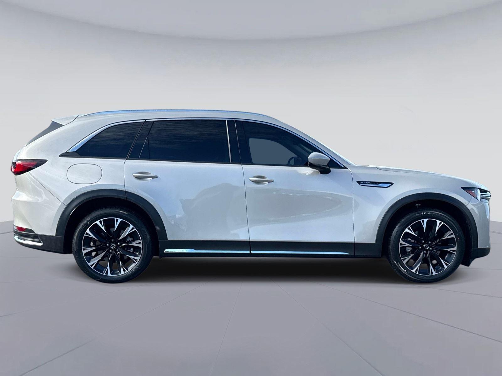 2024 Mazda CX-90 PHEV Premium Plus