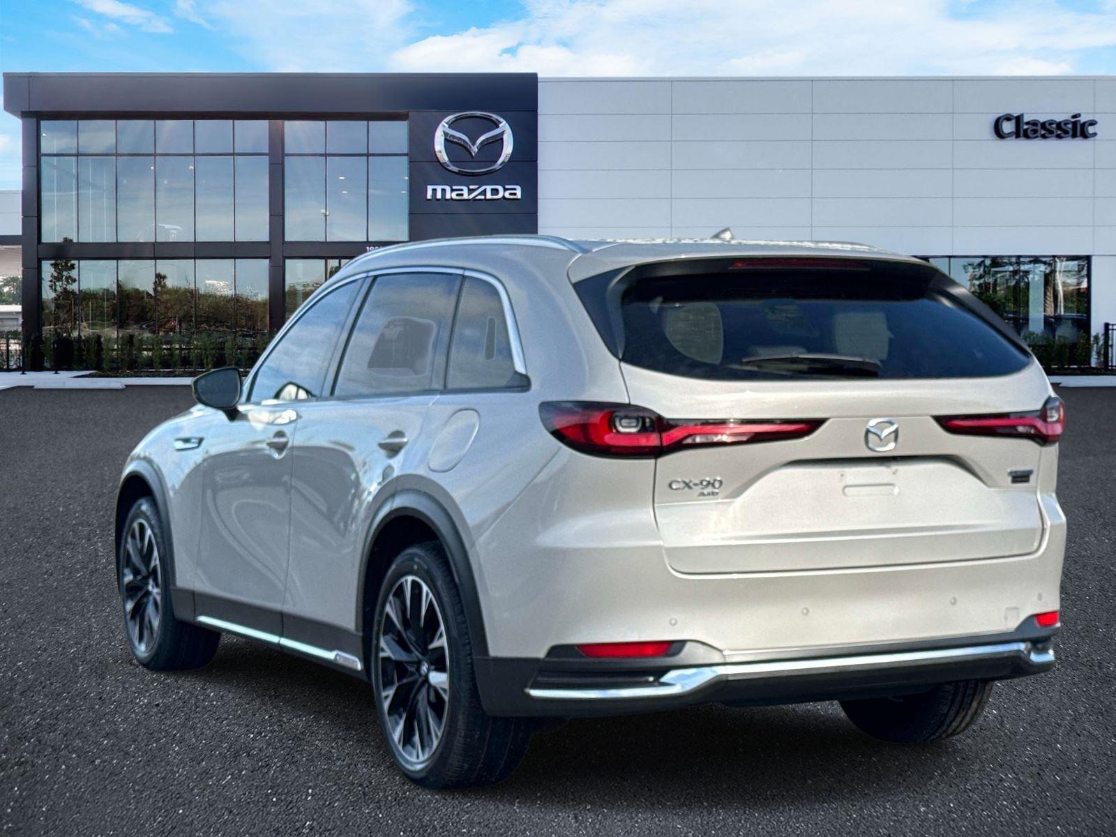 2024 Mazda CX-90 PHEV Premium Plus