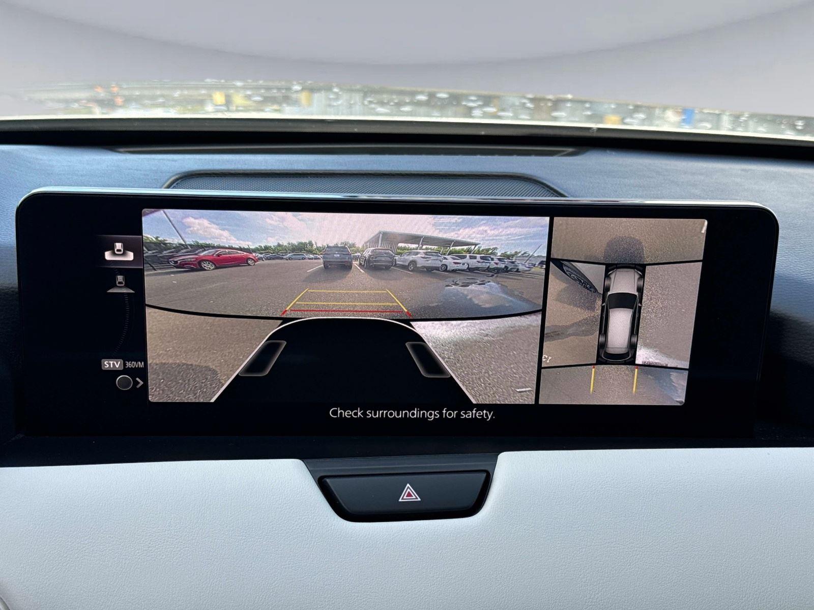 2024 Mazda CX-90 PHEV Premium Plus