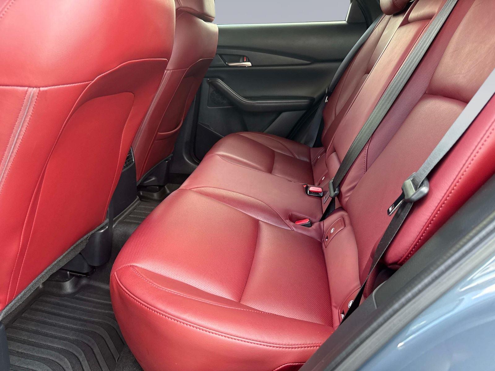 2024 Mazda CX-30 2.5 S Carbon Edition