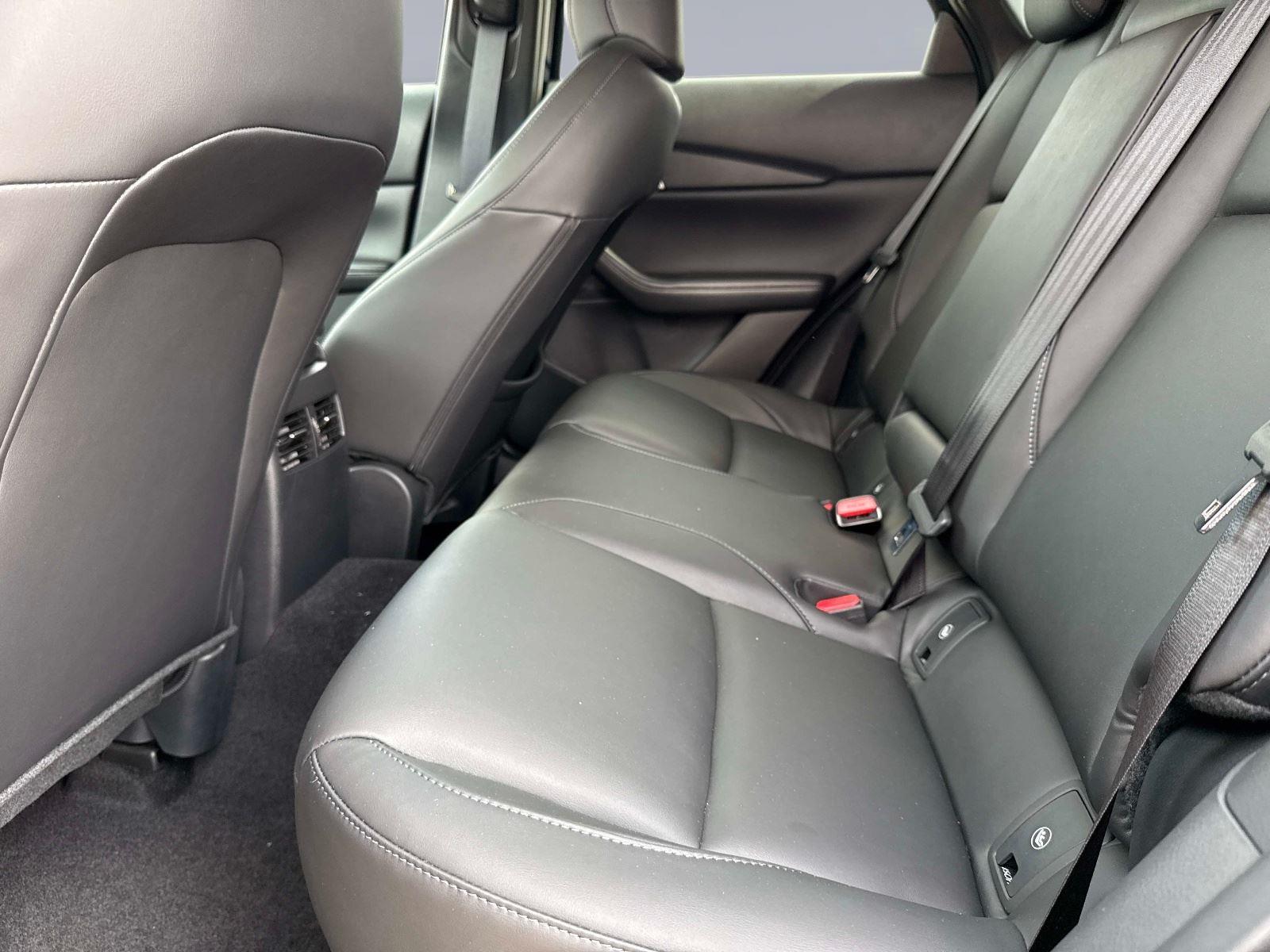 2026 Mazda CX-30 2.5 S Select Sport