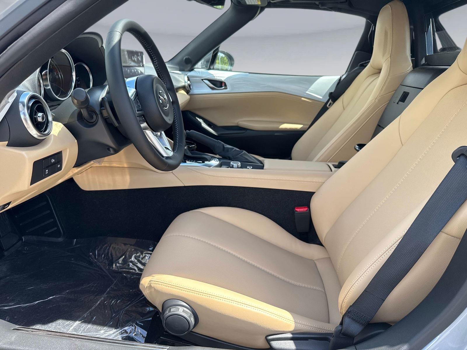 2026 Mazda MX-5 Miata RF Grand Touring
