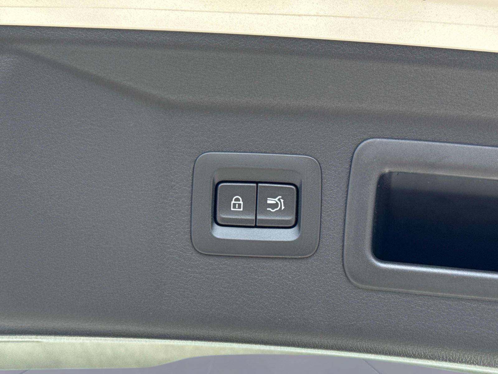 2026 Mazda CX-90 Select