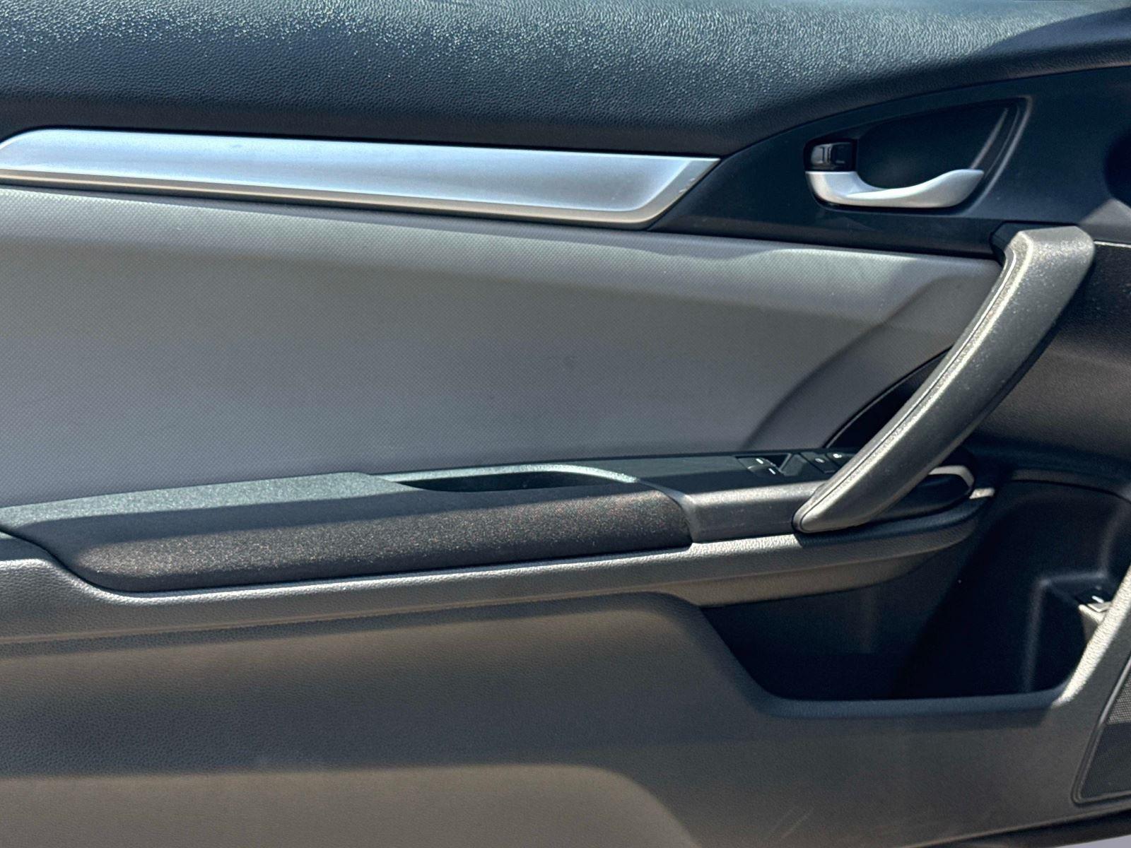 2016 Honda Civic Coupe LX-P