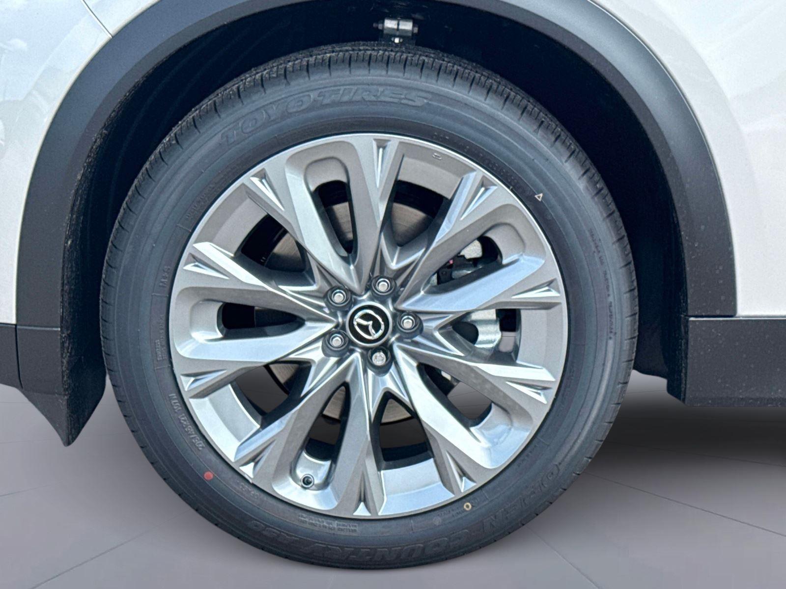 2026 Mazda CX-90 Premium Plus