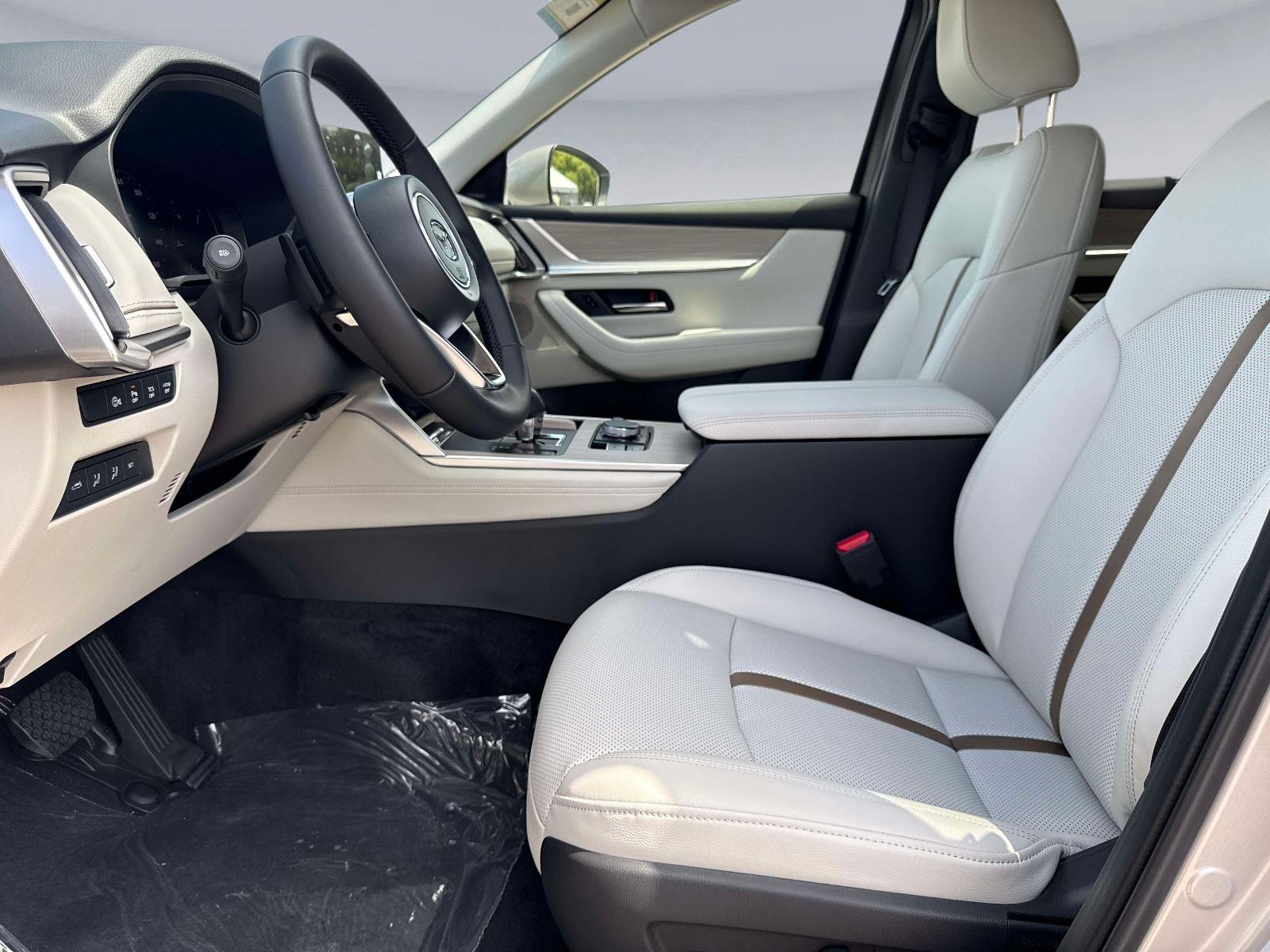 2026 Mazda CX-90 Premium Plus