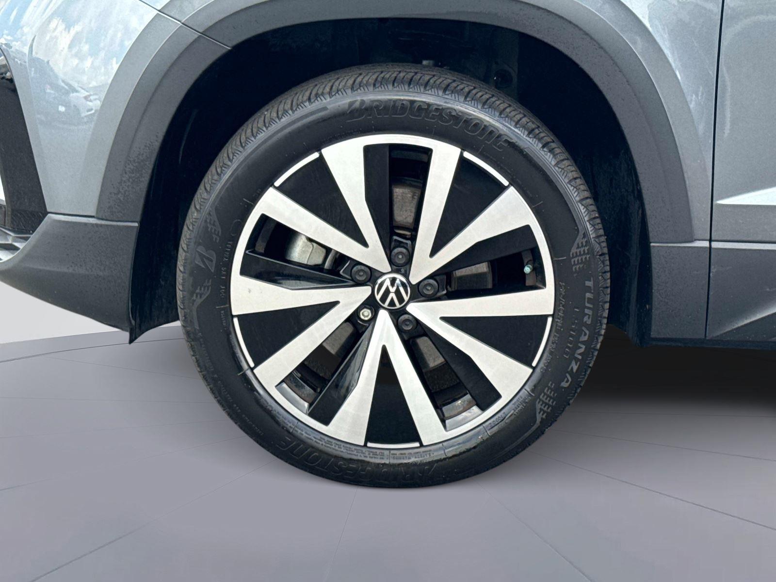 2023 Volkswagen Taos SE