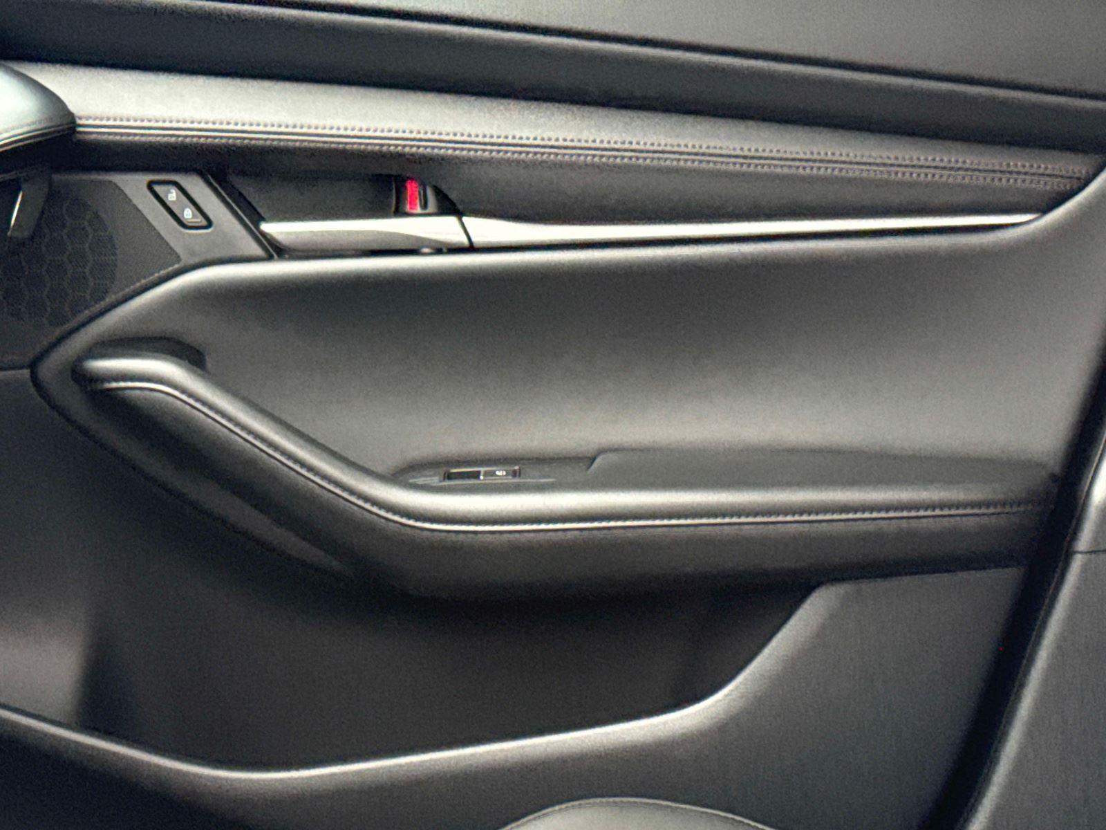 2026 Mazda Mazda3 Hatchback 2.5 S Select Sport
