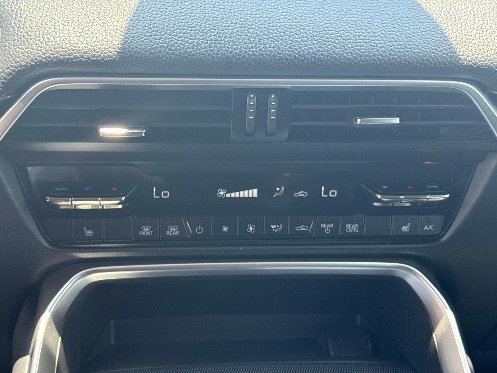 2024 Mazda CX-90 3.3 Turbo Preferred Plus