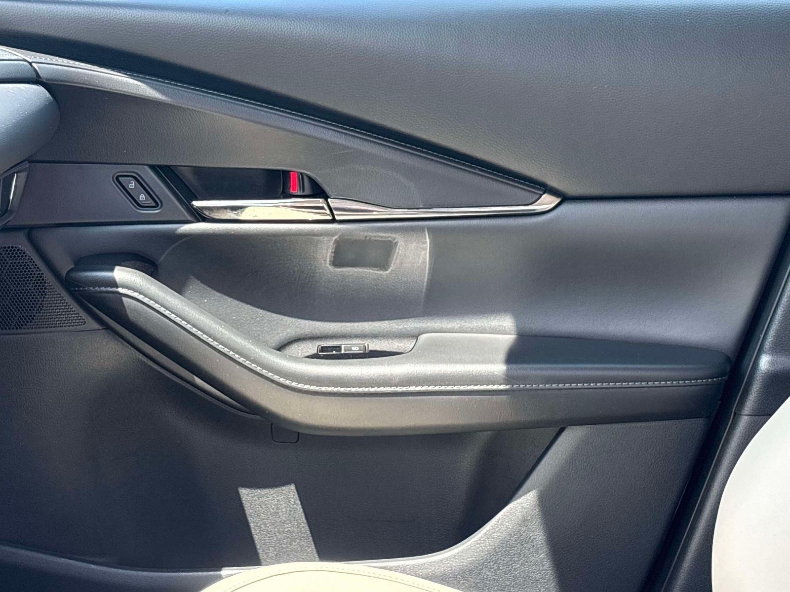 2023 Mazda CX-30 2.5 S Preferred Package