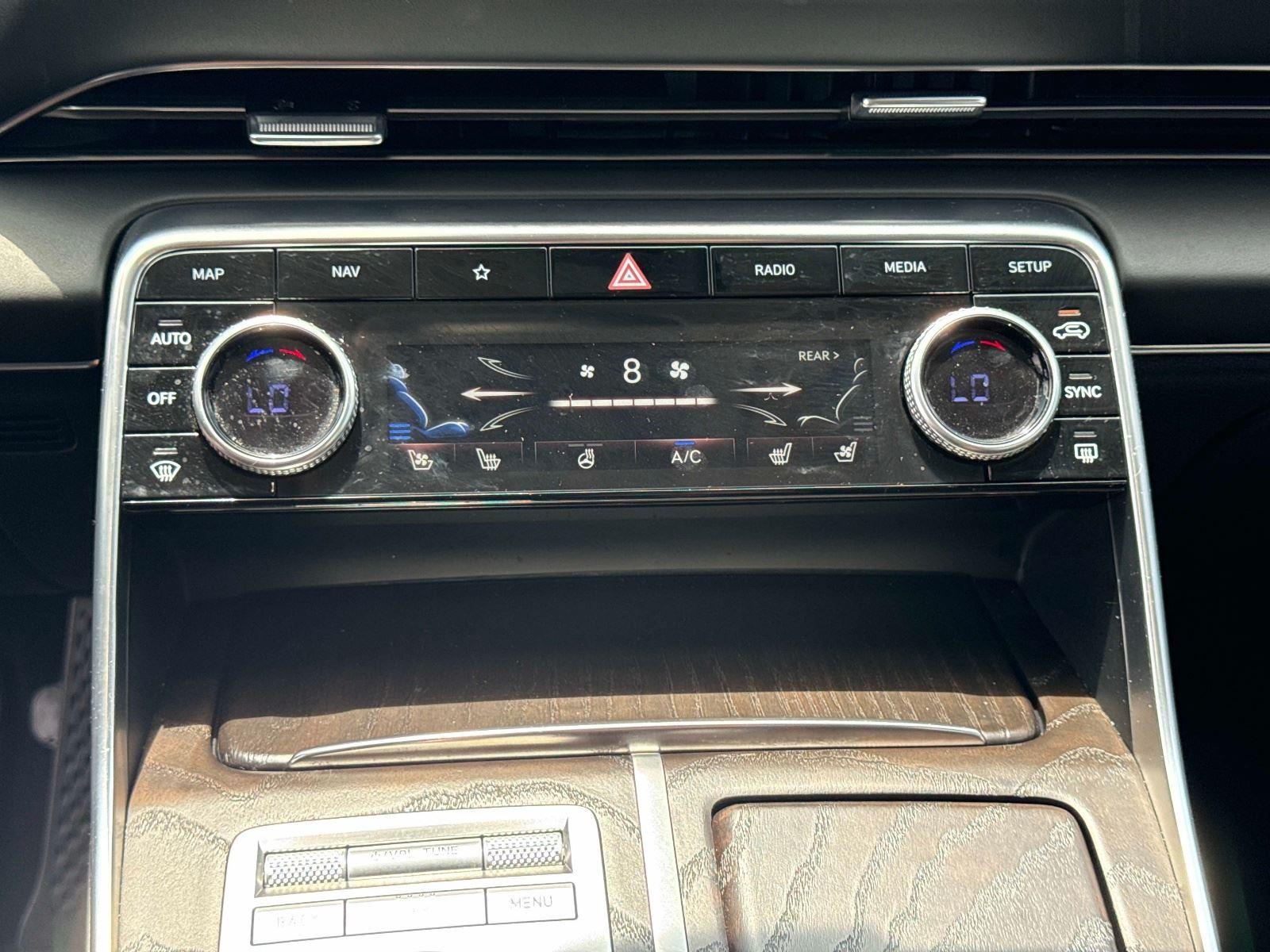 2024 Genesis GV80