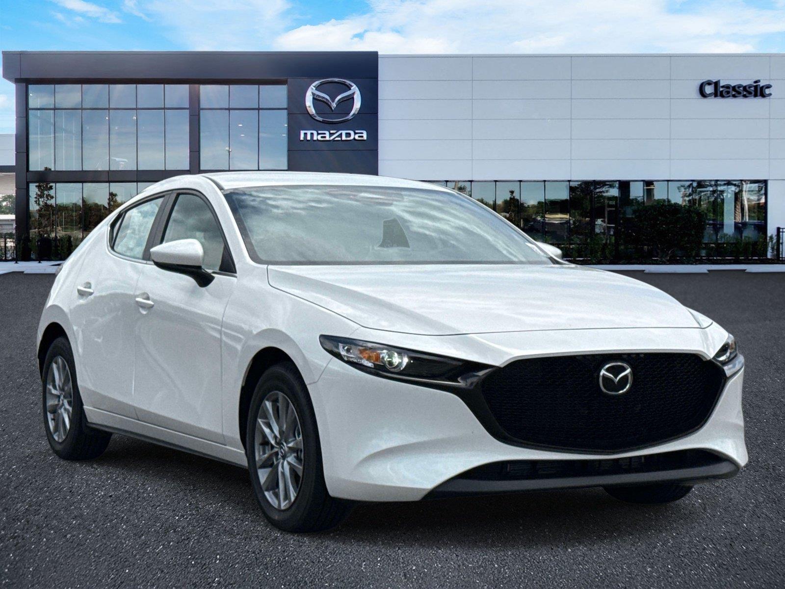 Snowflake White Pearl Mica 2026 Mazda MAZDA3 Hatchback Front-Wheel Drive Automatic