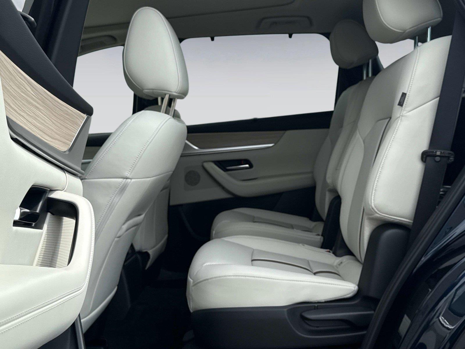 2026 Mazda CX-90 Premium Plus