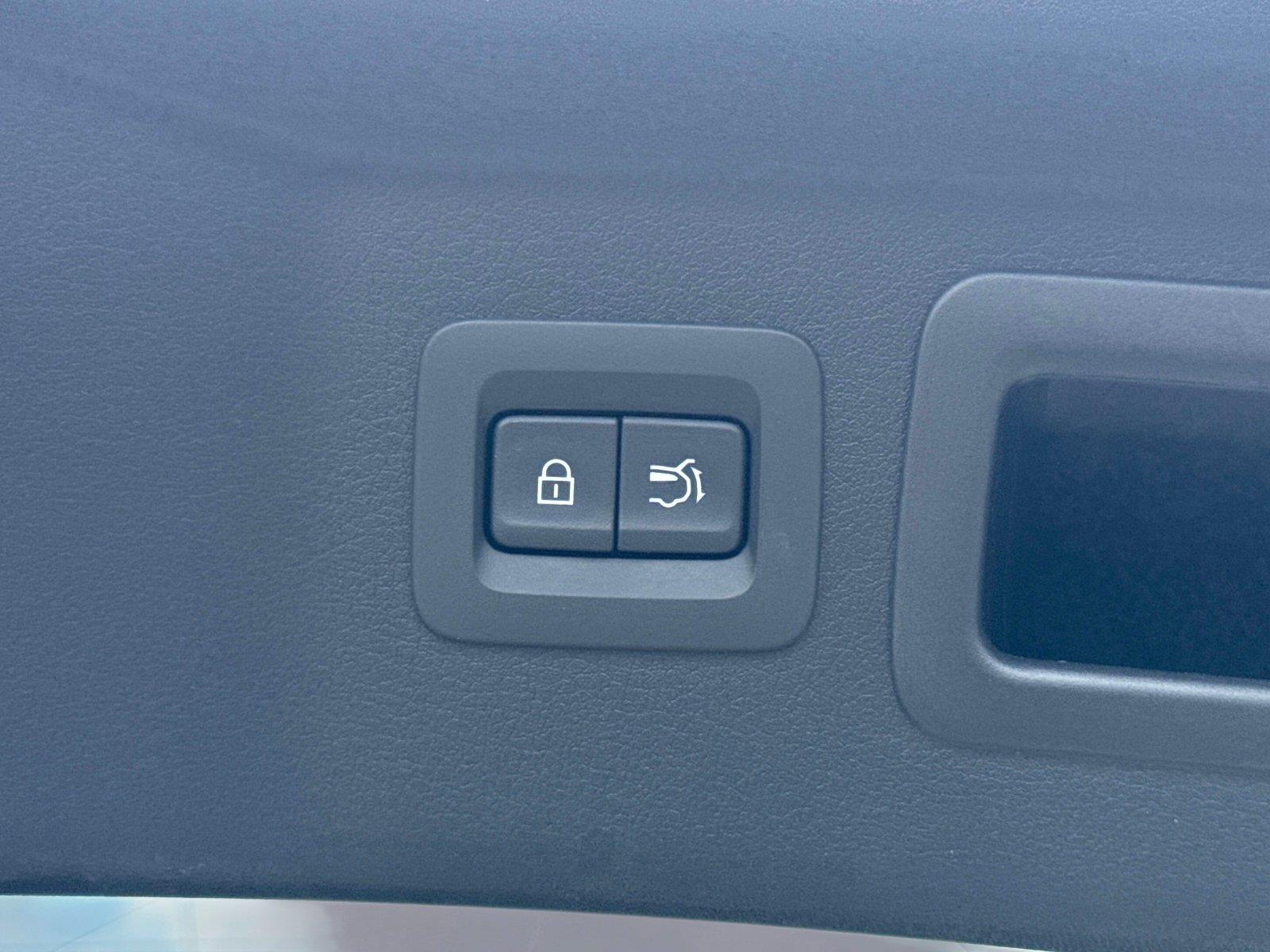 2026 Mazda CX-90 Select