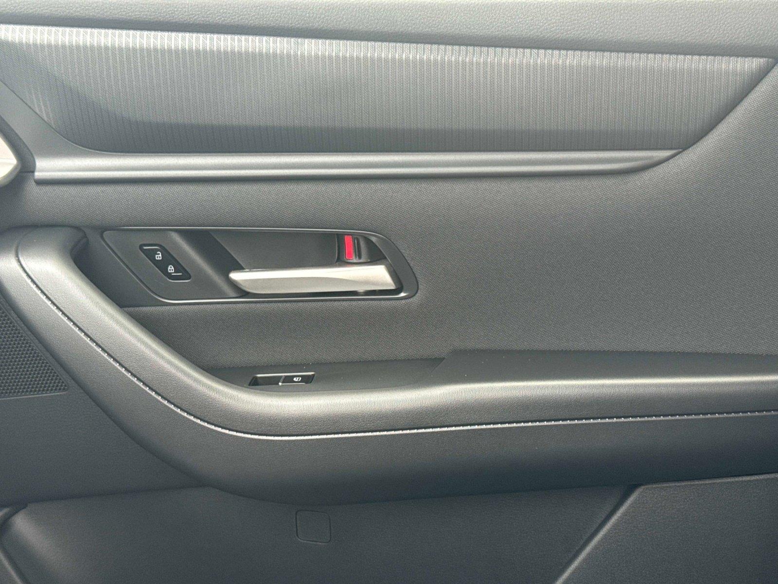 2026 Mazda CX-90 Select