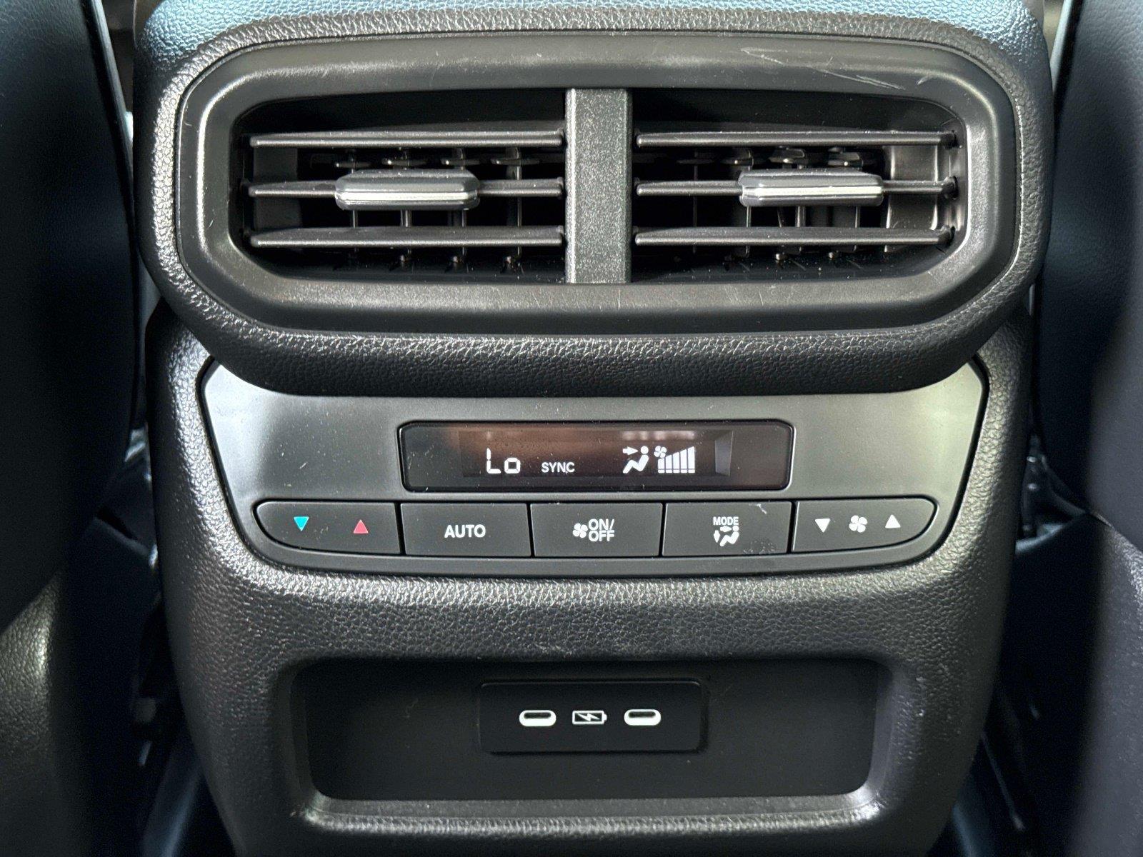 2024 Honda Pilot Touring