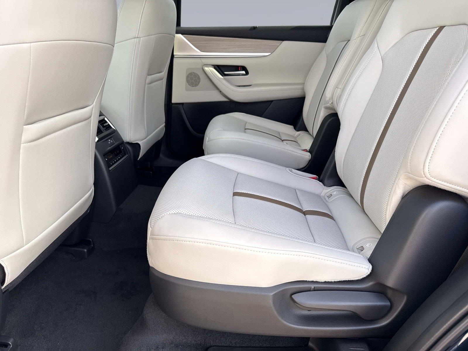 2026 Mazda CX-90 Premium Plus