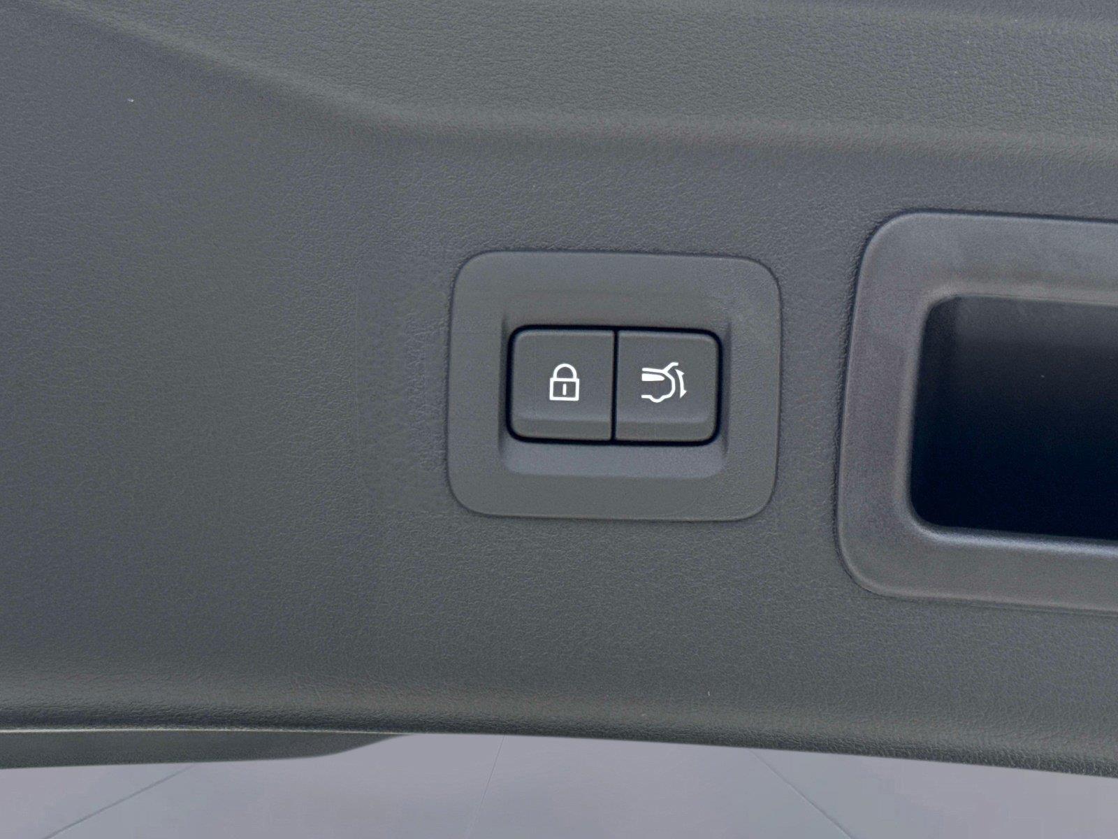2026 Mazda CX-90 Select