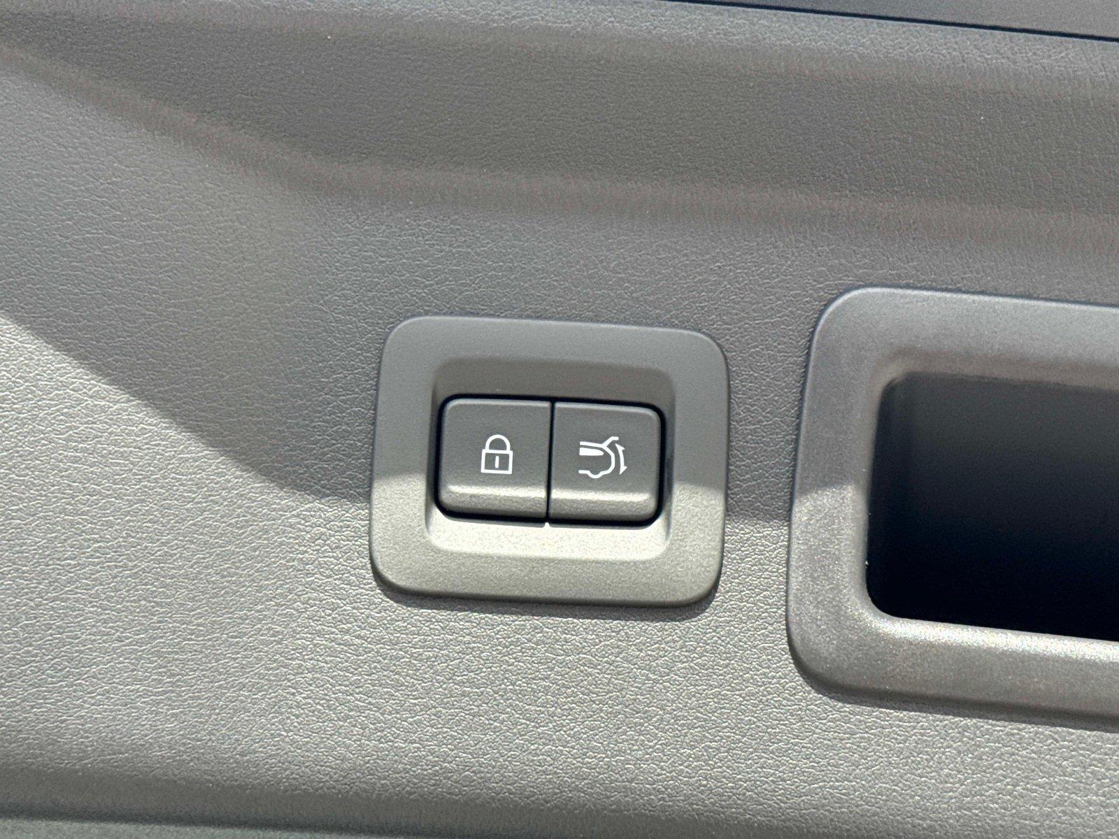 2026 Mazda CX-90 Select