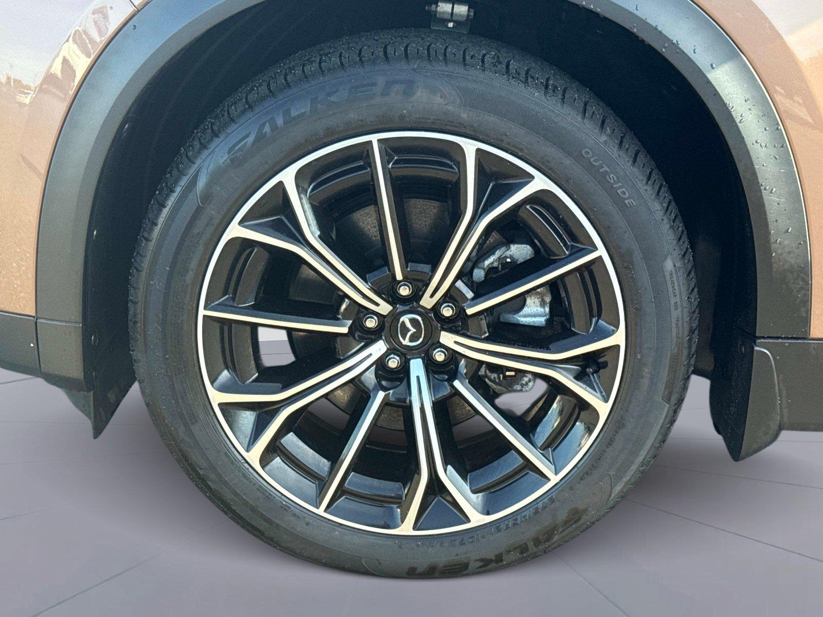 2025 Mazda CX-70 PHEV Premium Package