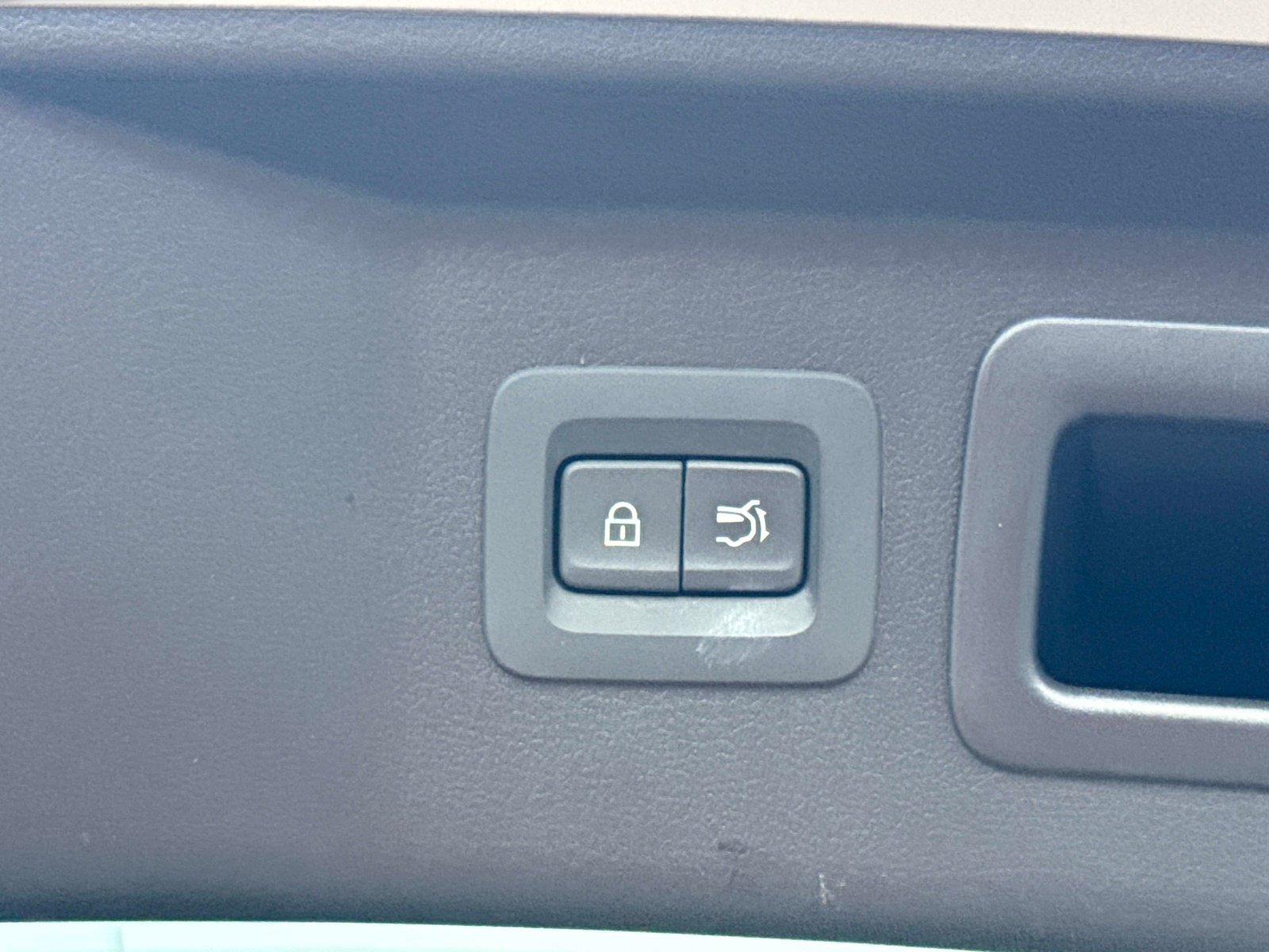 2024 Mazda CX-90 PHEV Preferred