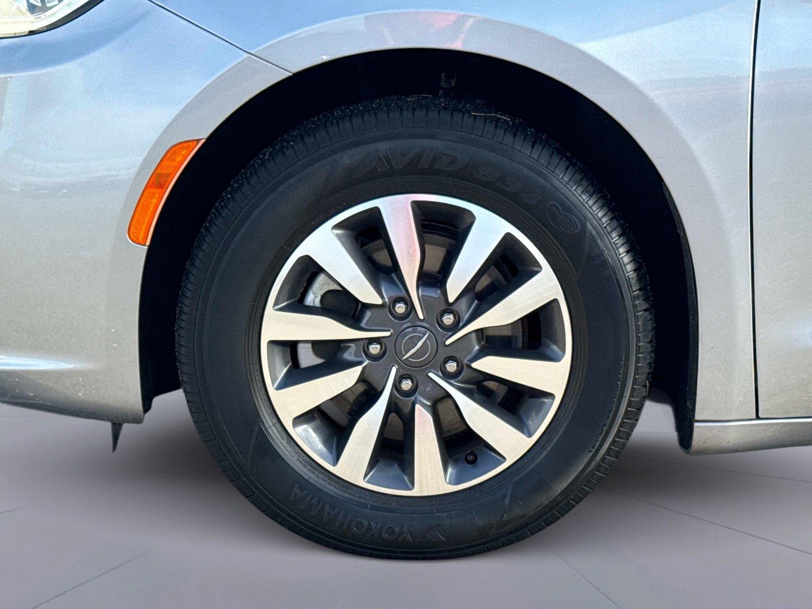 2021 Chrysler Pacifica Touring L