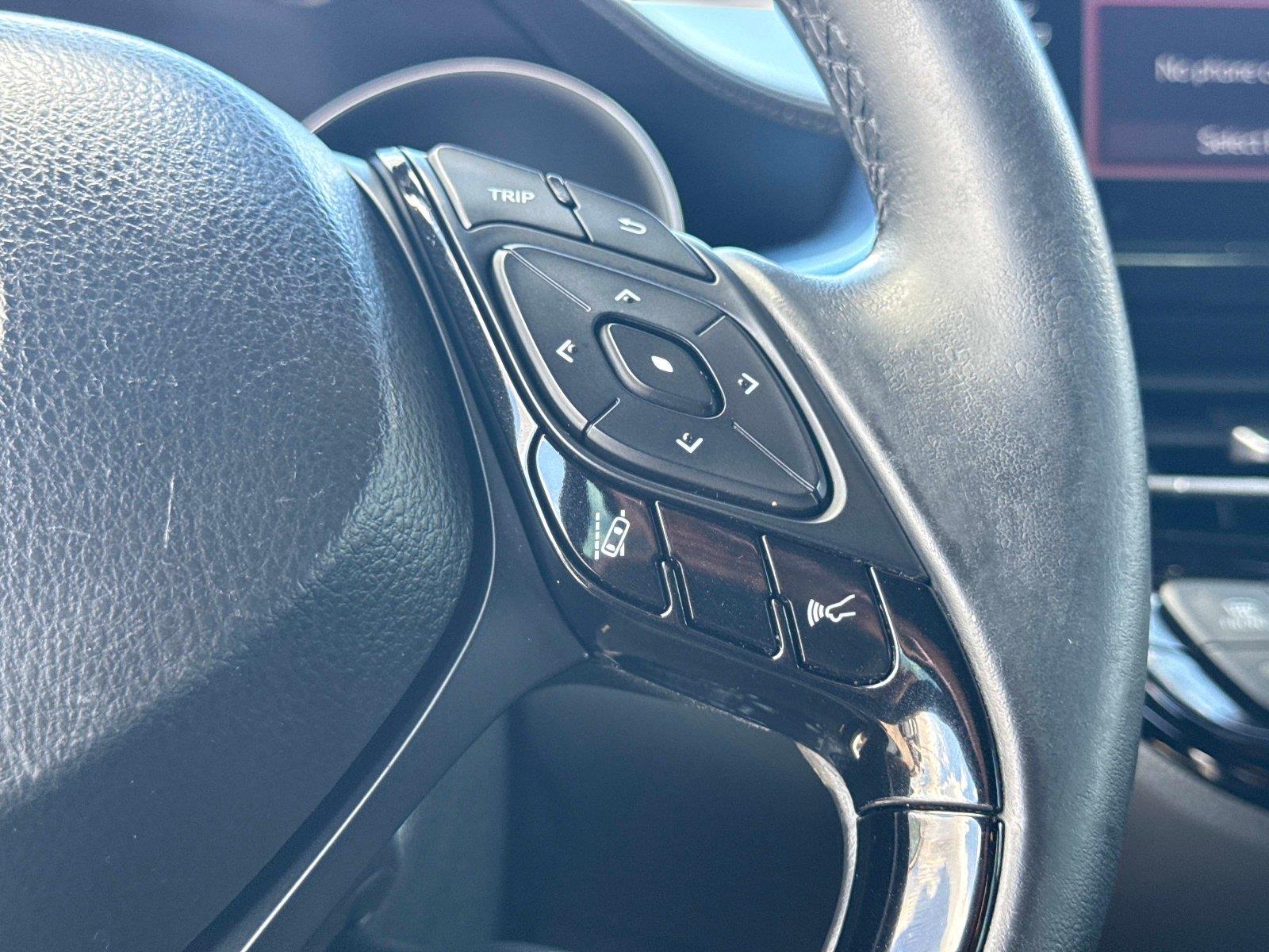 2019 Toyota C-HR XLE