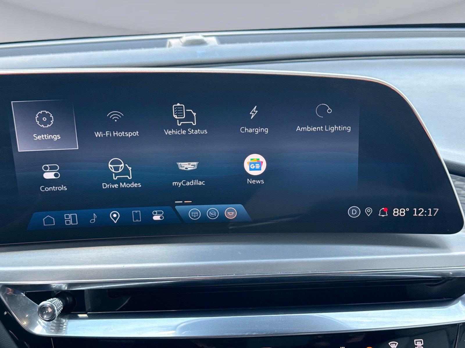 2024 Cadillac LYRIQ Luxury