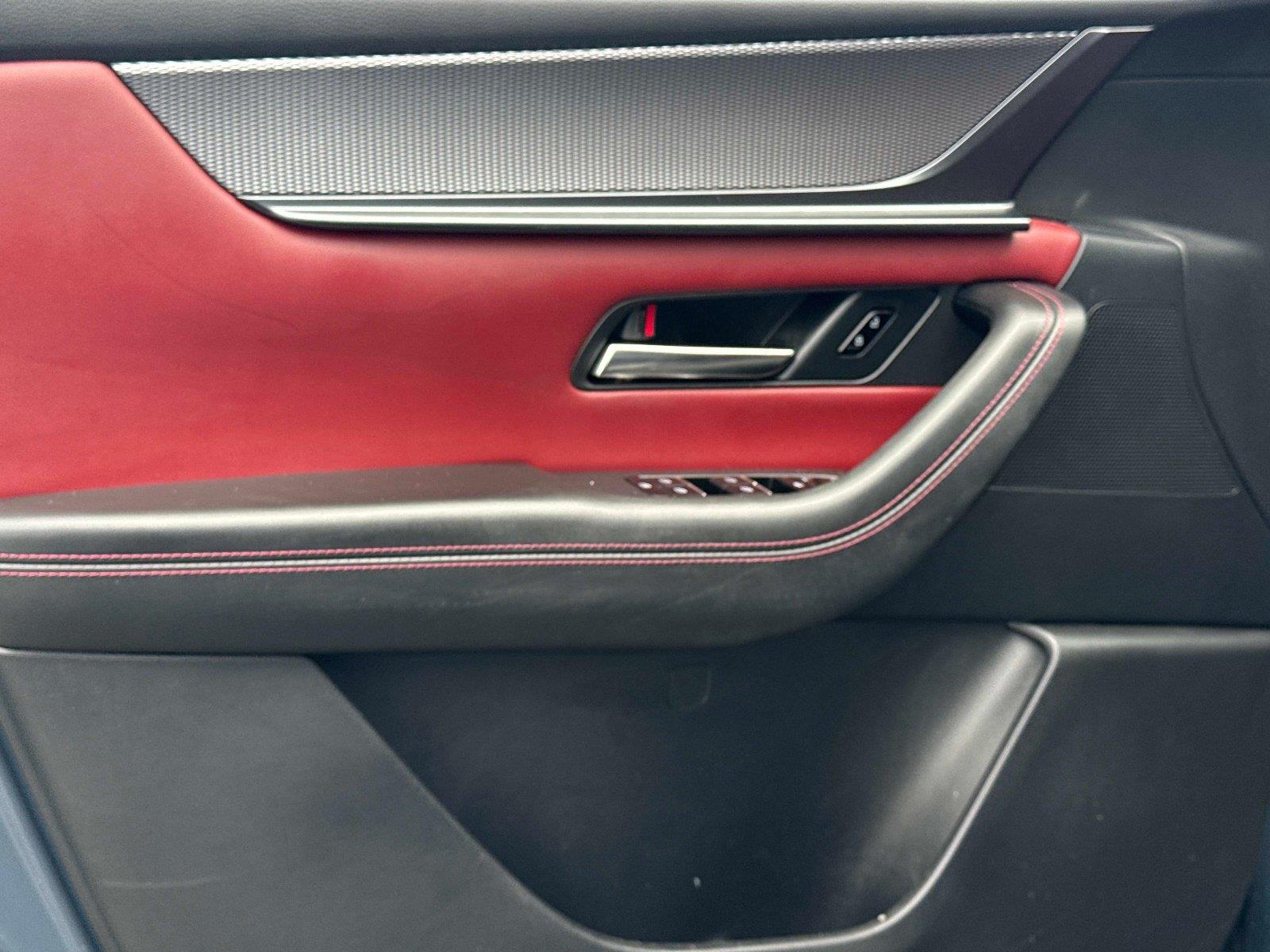 2025 Mazda CX-70 PHEV Premium Plus Package