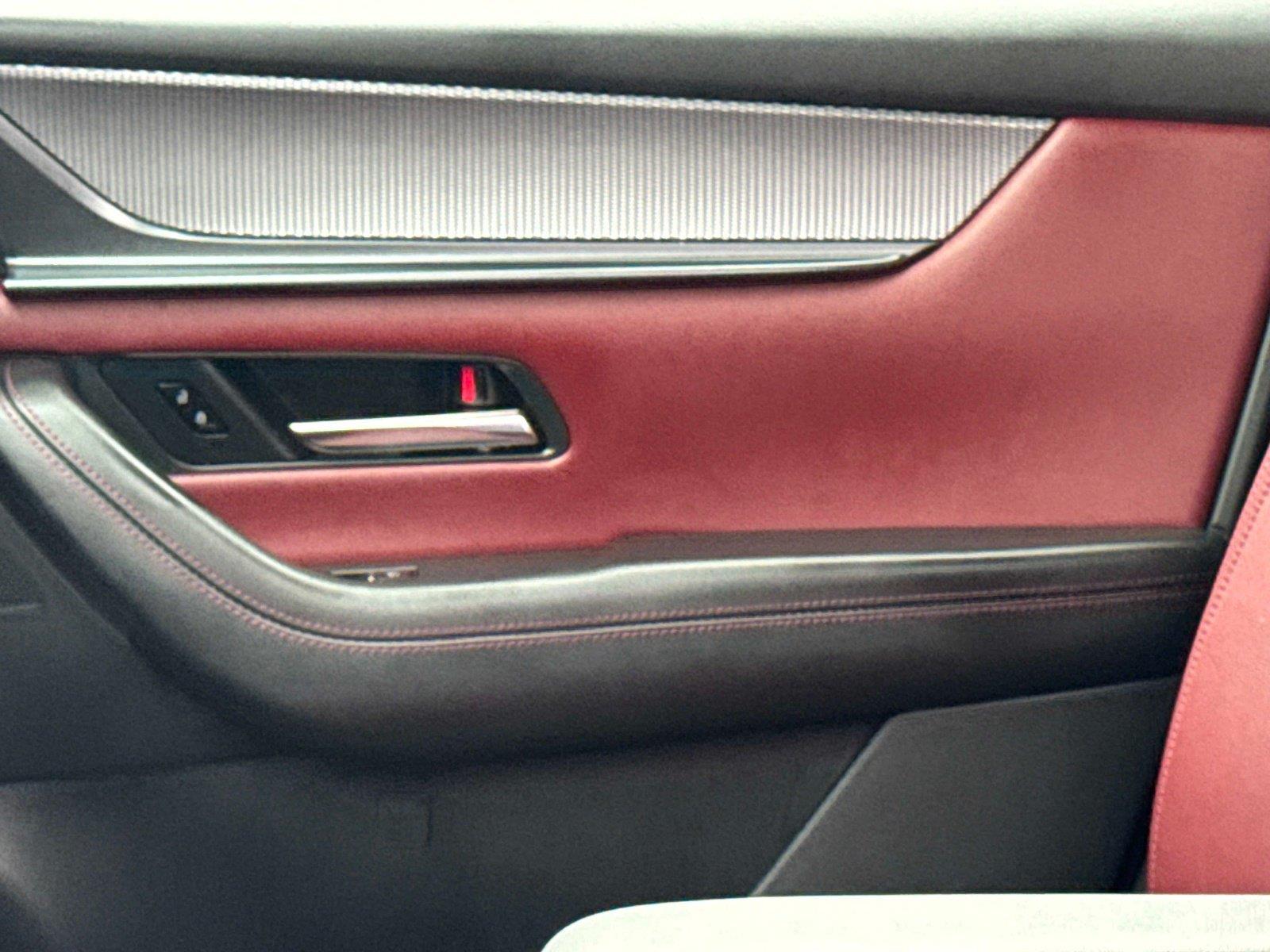 2025 Mazda CX-70 PHEV Premium Plus Package