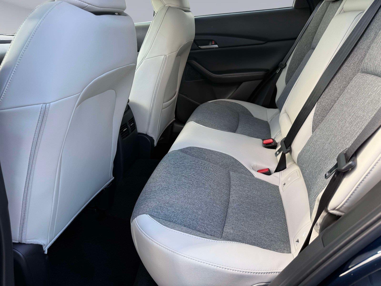 2026 Mazda CX-30 2.5 S Aire Edition