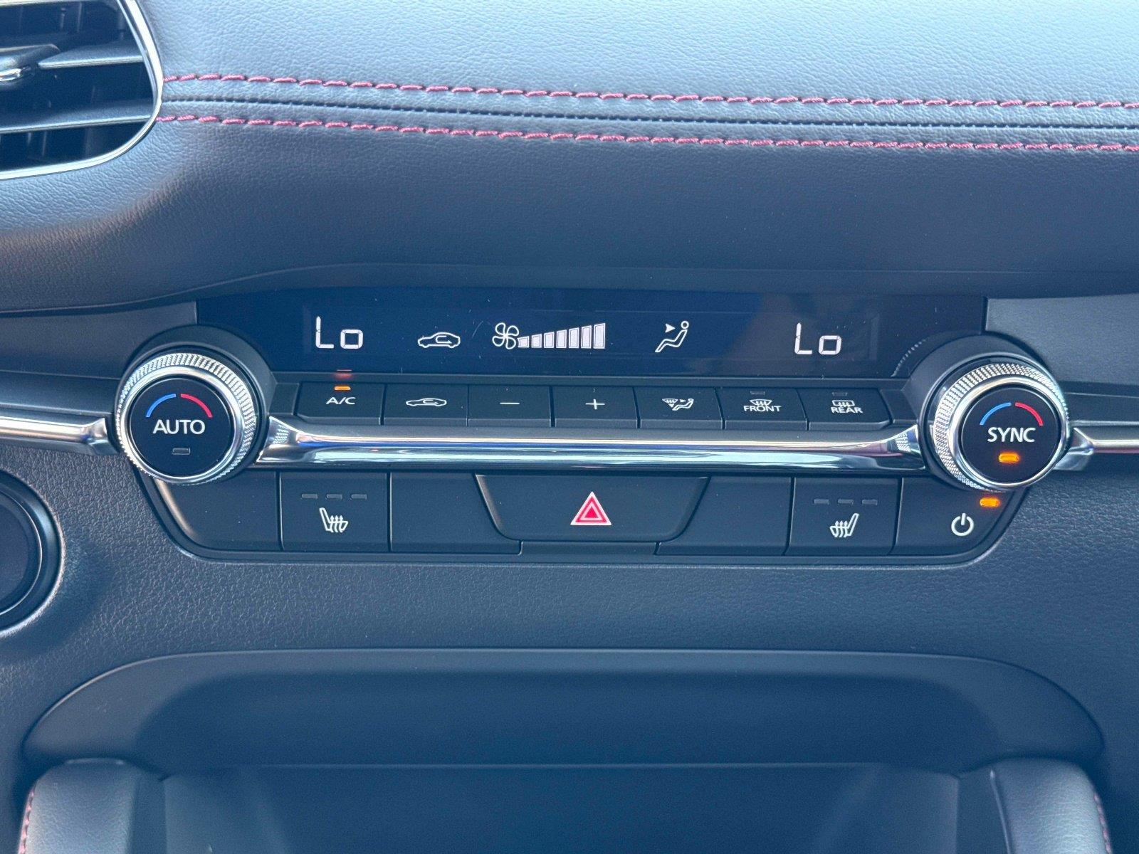 2026 Mazda Mazda3 Sedan 2.5 S Carbon Edition