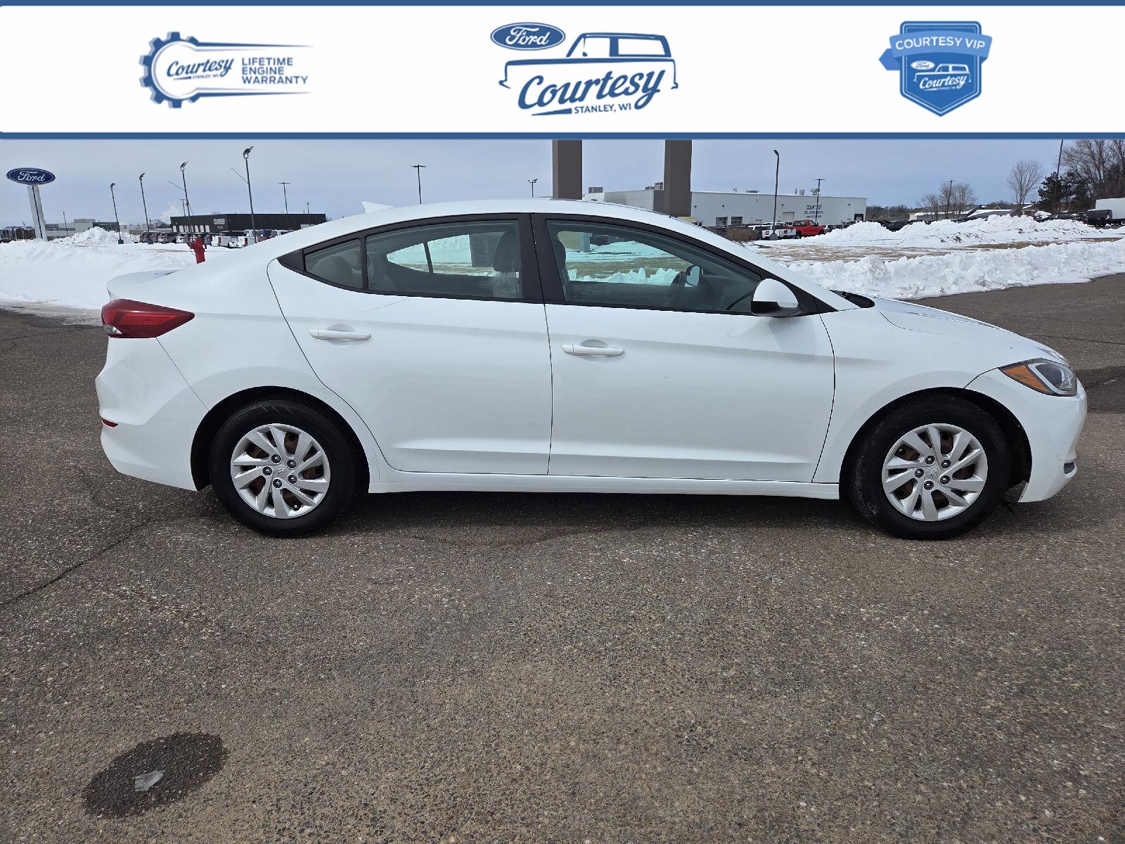 2017 Hyundai Elantra SE FWD