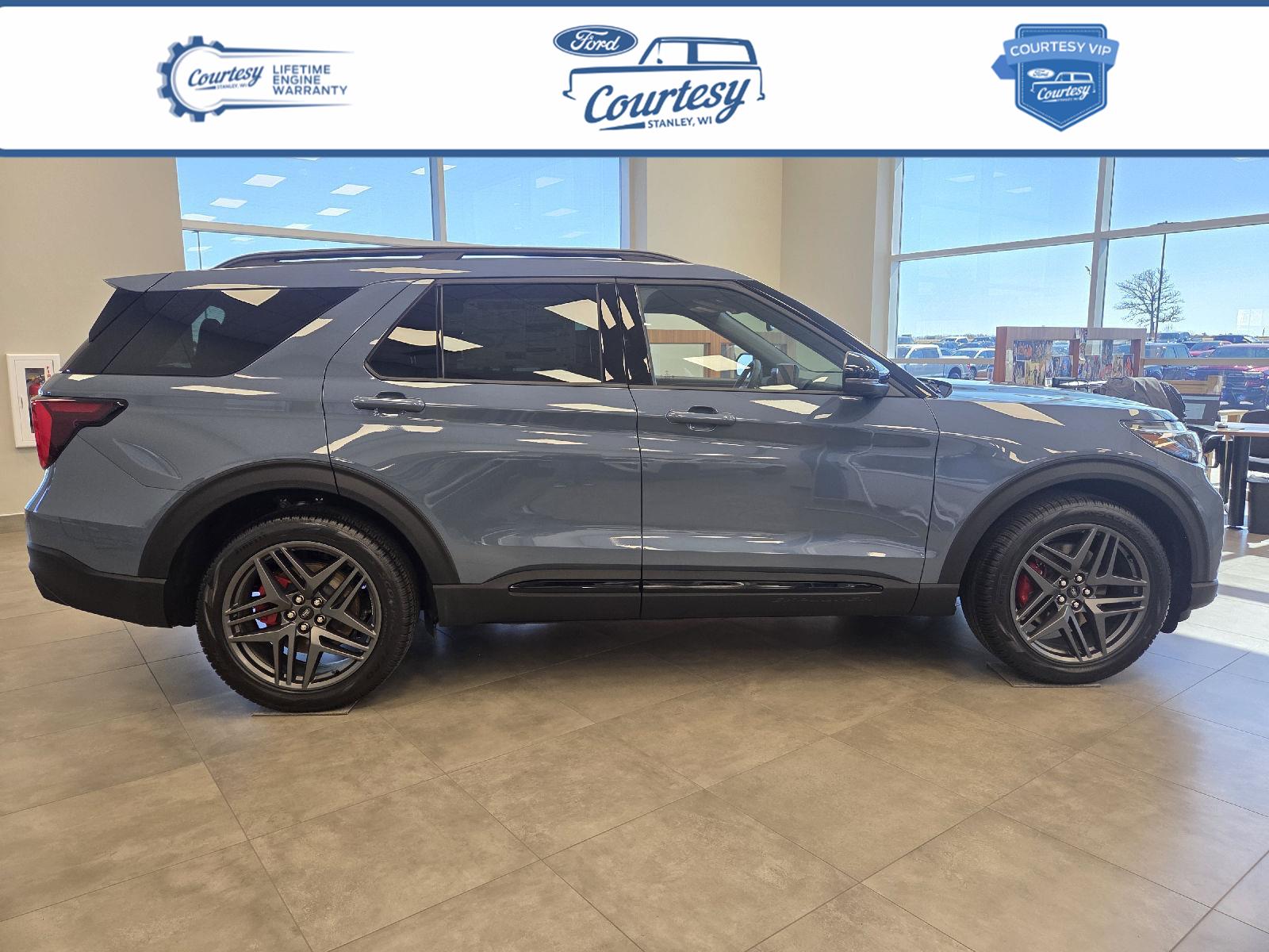 Vapor Blue Metallic 2026 Ford Explorer SUV / Crossover All-Wheel Drive Automatic