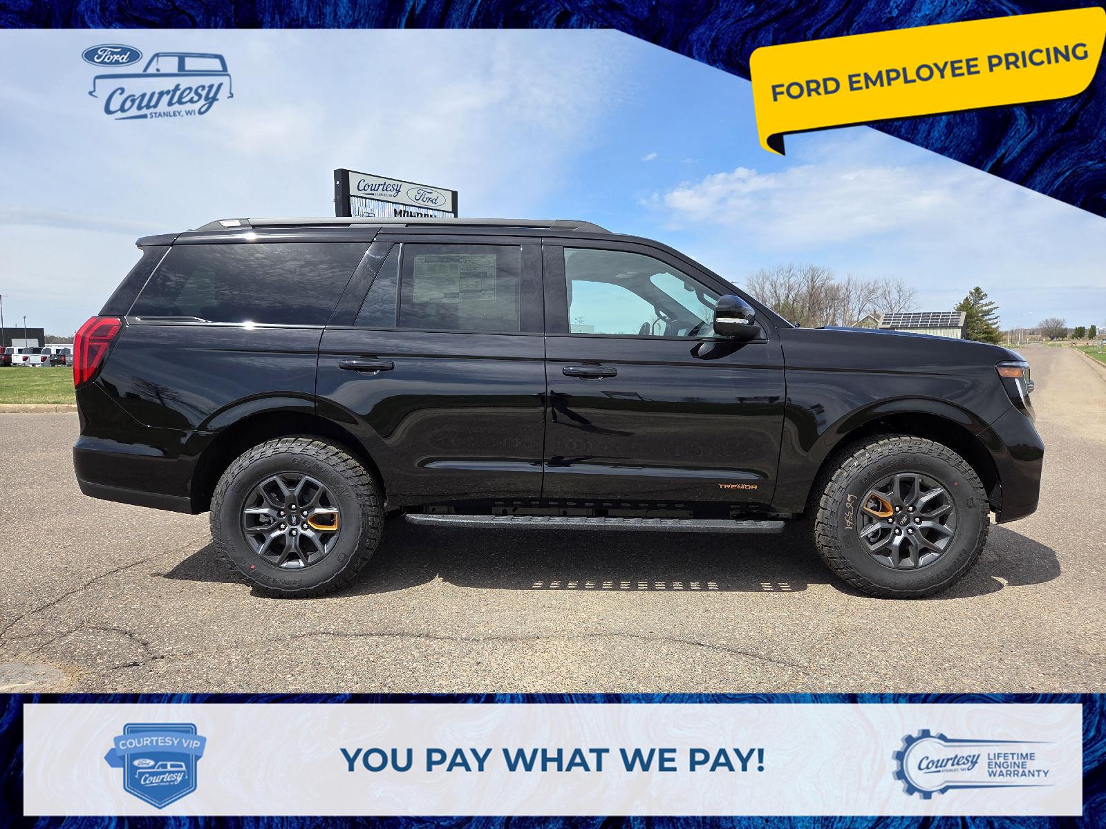 Agate Black Metallic 2026 Ford Expedition Tremor 4WD SUV / Crossover Four-Wheel Drive Automatic