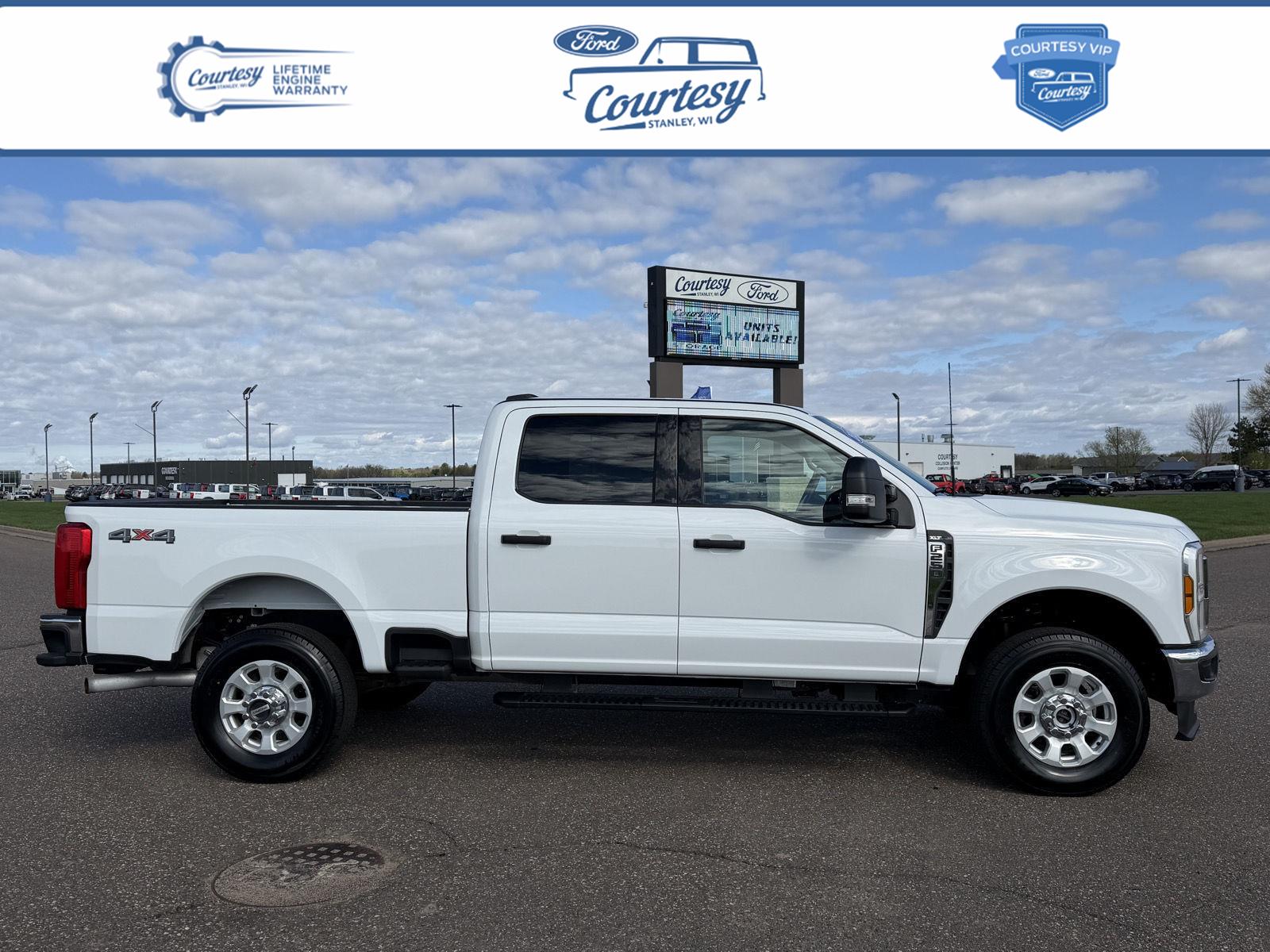 2024 Ford F-250 Super Duty XLT SuperCab 4WD