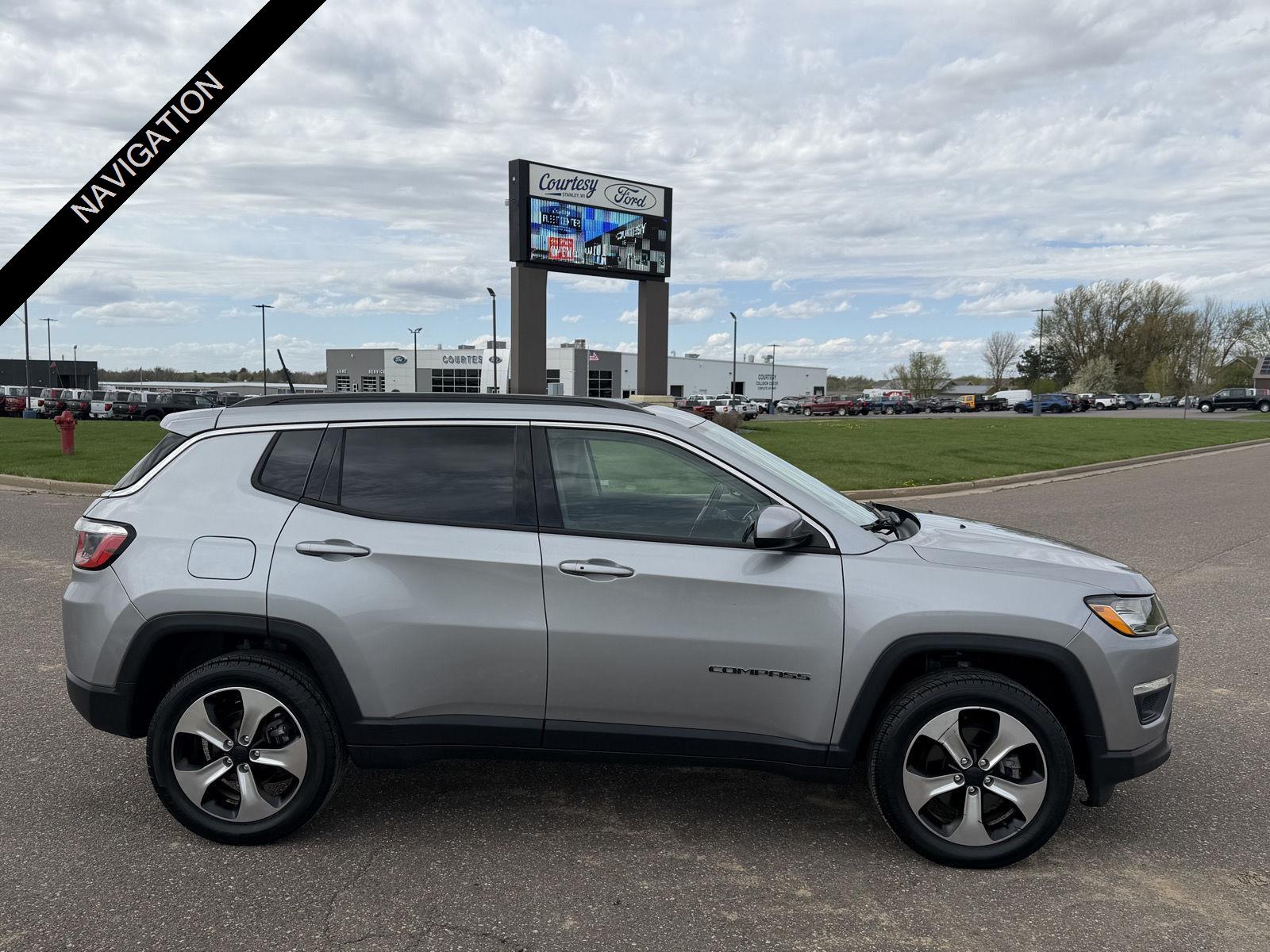 Billet Silver Metallic Clearcoat 2018 Jeep Compass SUV / Crossover Four-Wheel Drive 9-Speed Automatic