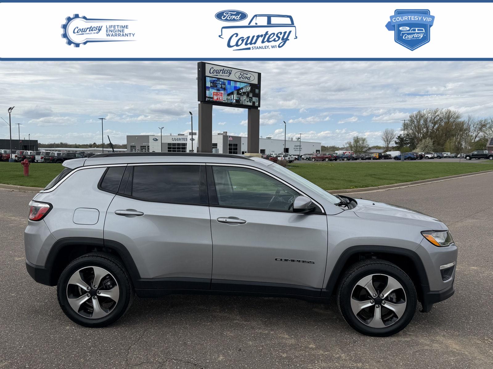 Billet Silver Metallic Clearcoat 2018 Jeep Compass SUV / Crossover Four-Wheel Drive 9-Speed Automatic