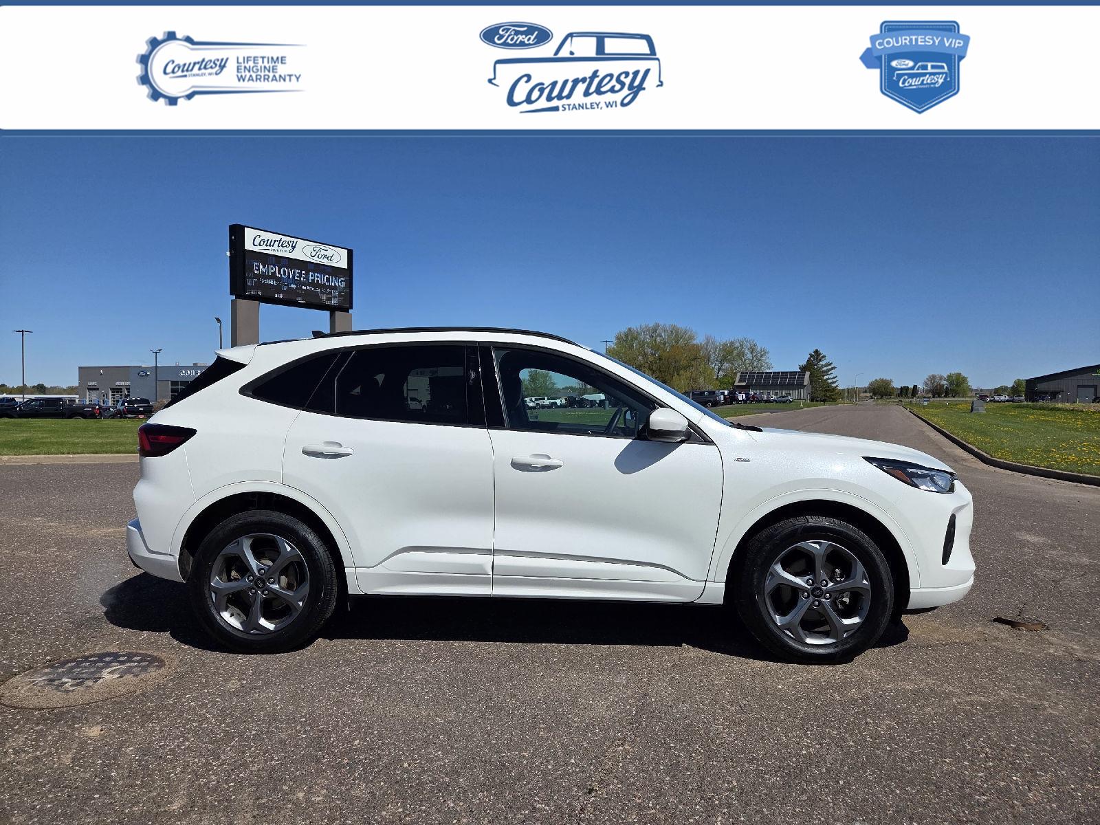 2024 Ford Escape ST-Line Select AWD