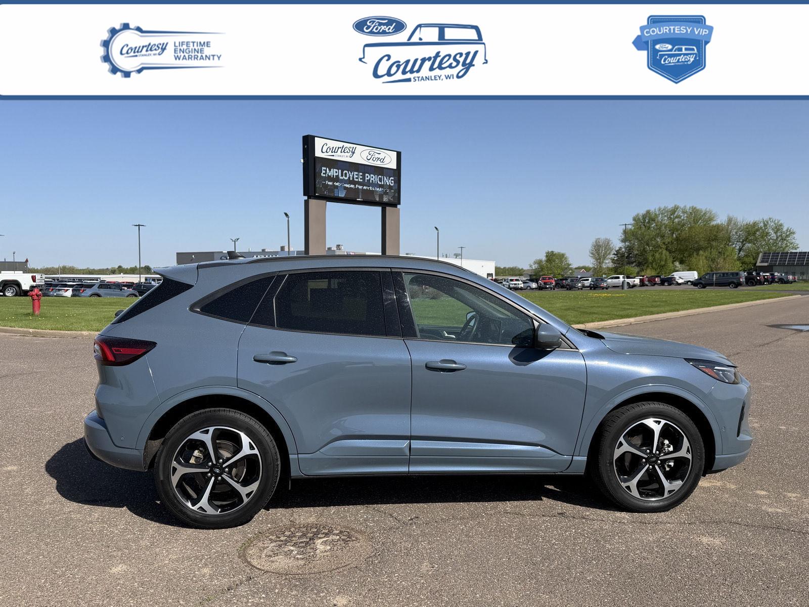 2023 Ford Escape Hybrid ST-Line Elite AWD