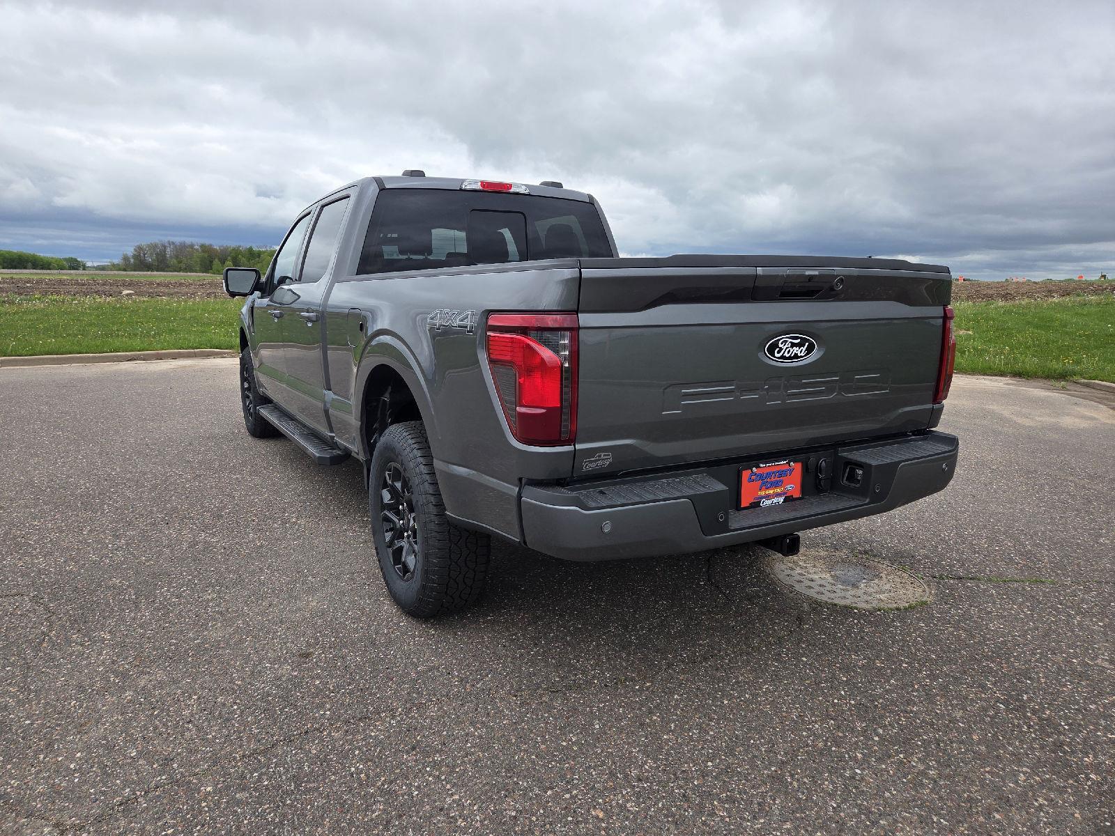 View vehicle photo 6
