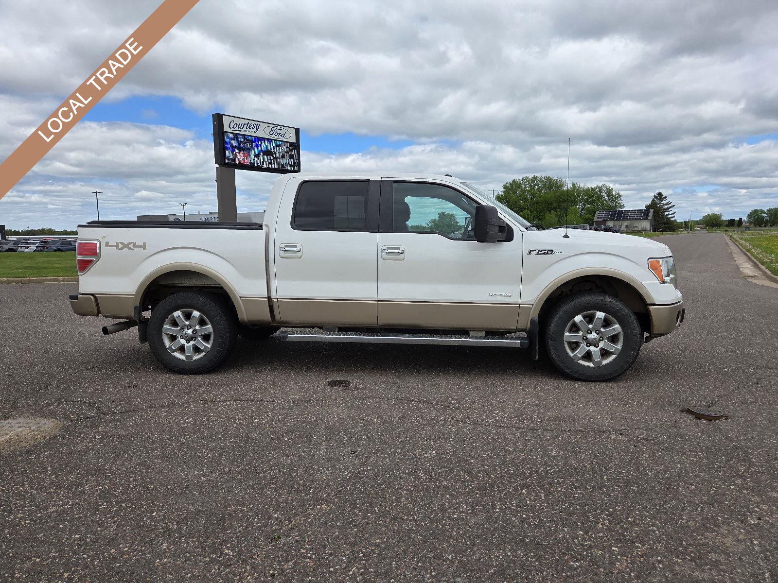 White Platinum Metallic Tri-Coat 2013 Ford F-150 Pickup Truck Four-Wheel Drive 6-Speed Automatic Overdrive