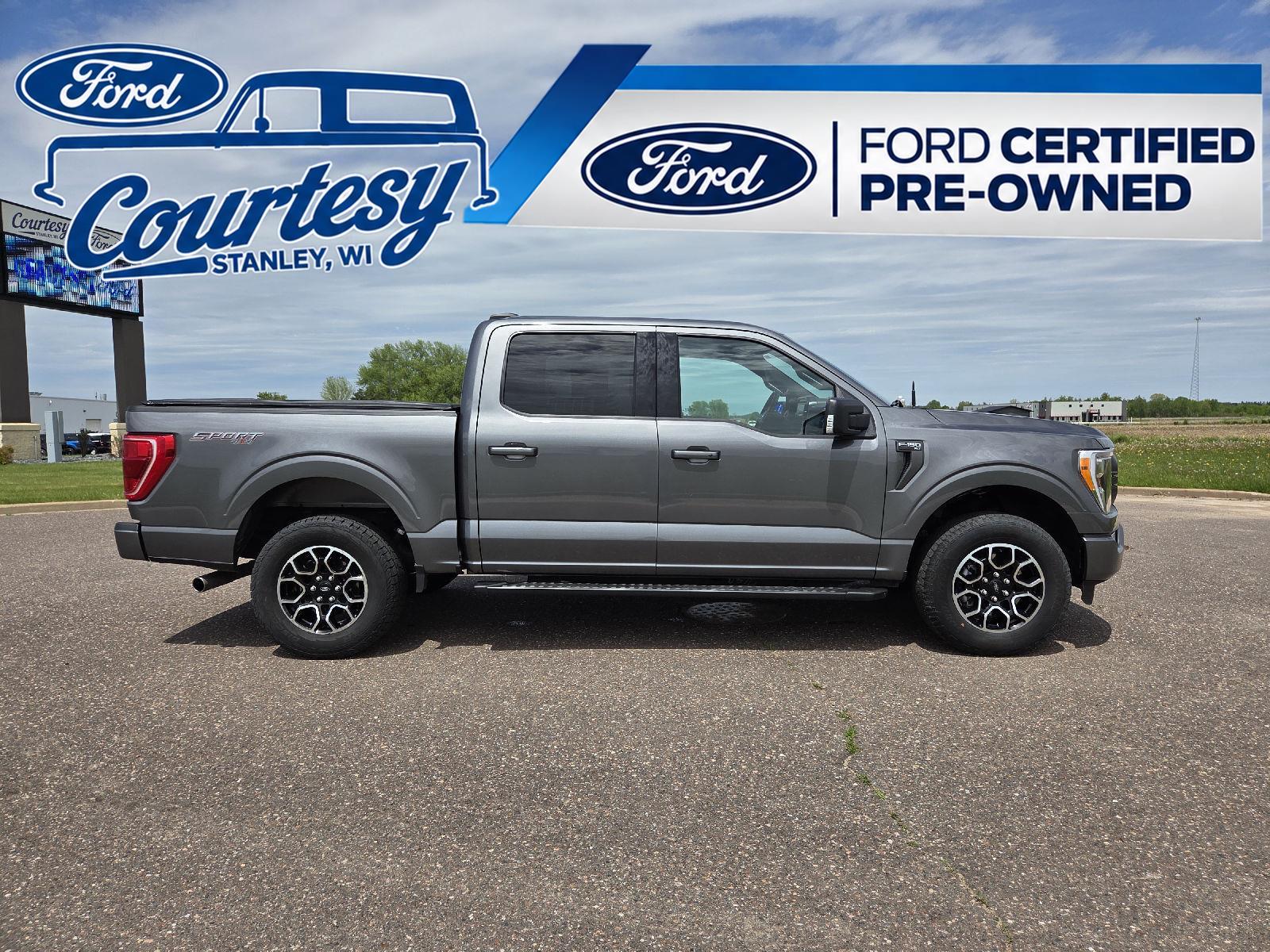  2023 Ford F-150 XLT SuperCrew 4WD   