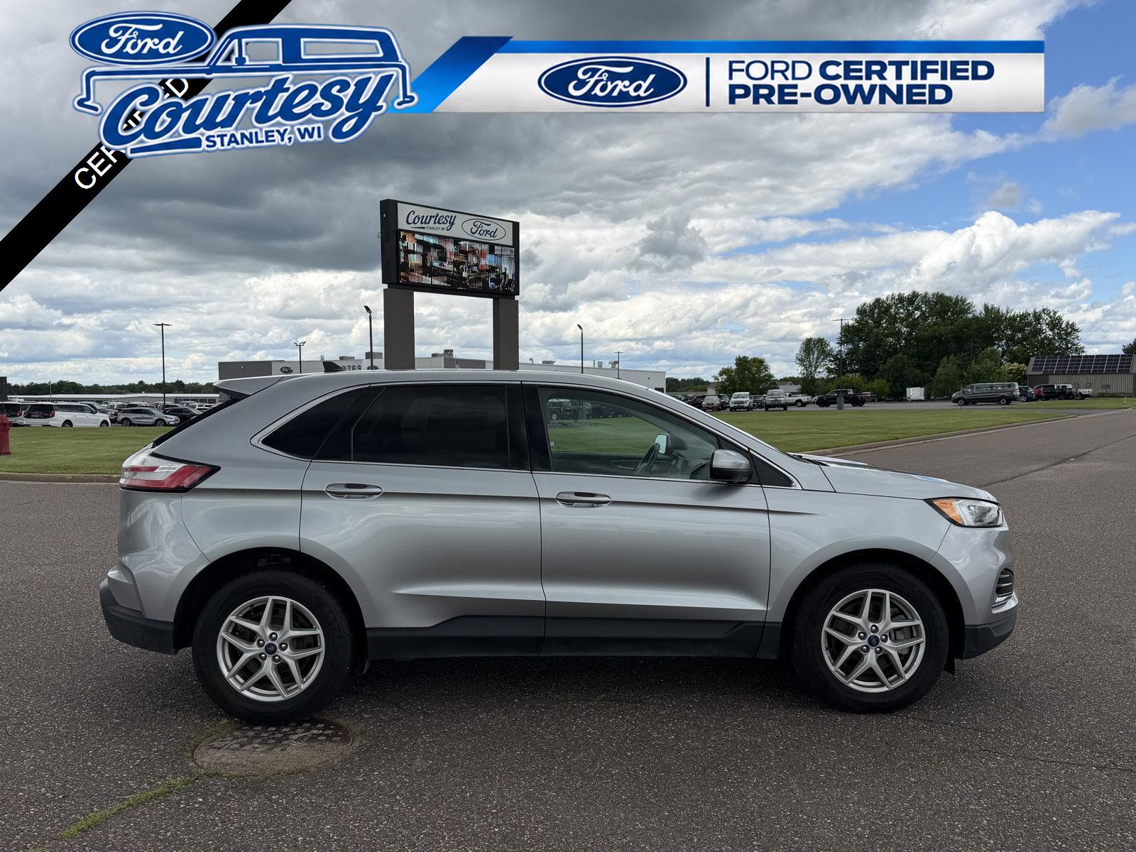 Iconic Silver Metallic 2022 Ford Edge SUV / Crossover All-Wheel Drive 8-Speed Automatic