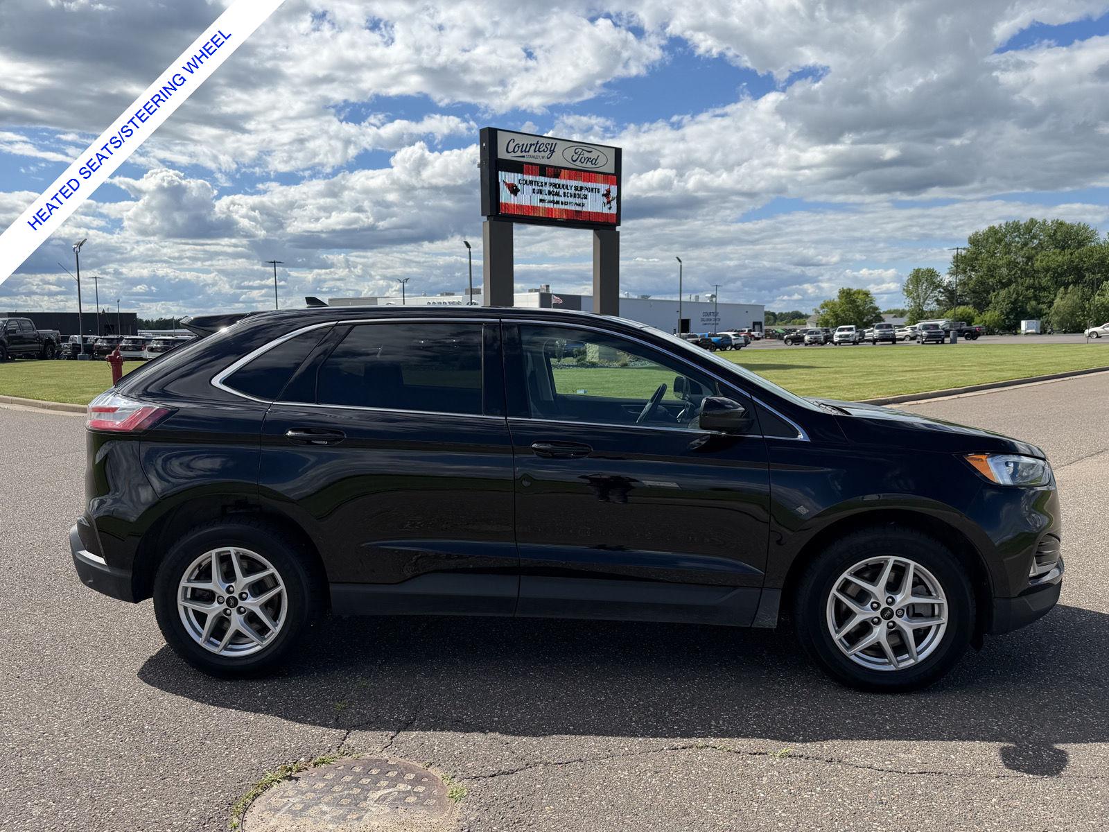 Agate Black Metallic 2023 Ford Edge SUV / Crossover All-Wheel Drive 