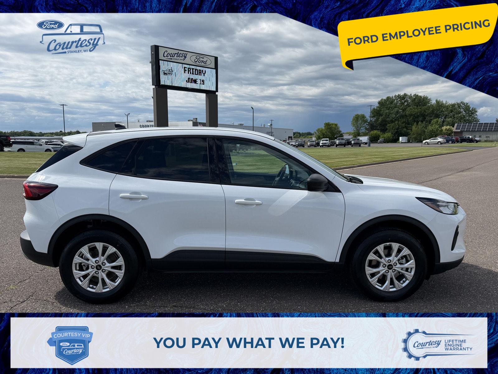 Oxford White 2026 Ford Escape SUV / Crossover All-Wheel Drive 8-Speed Automatic